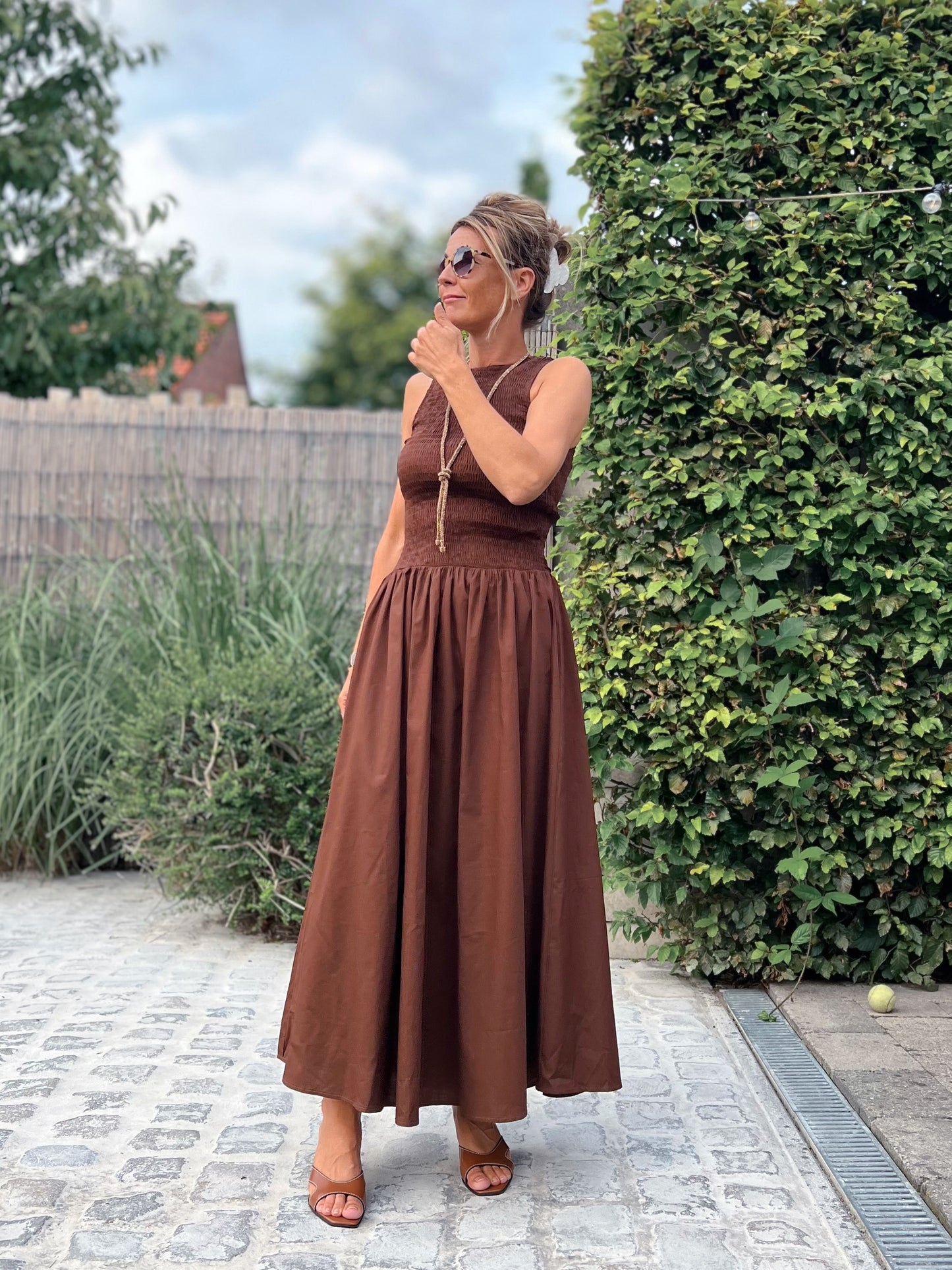 ELOISE DRESS CAFÉ