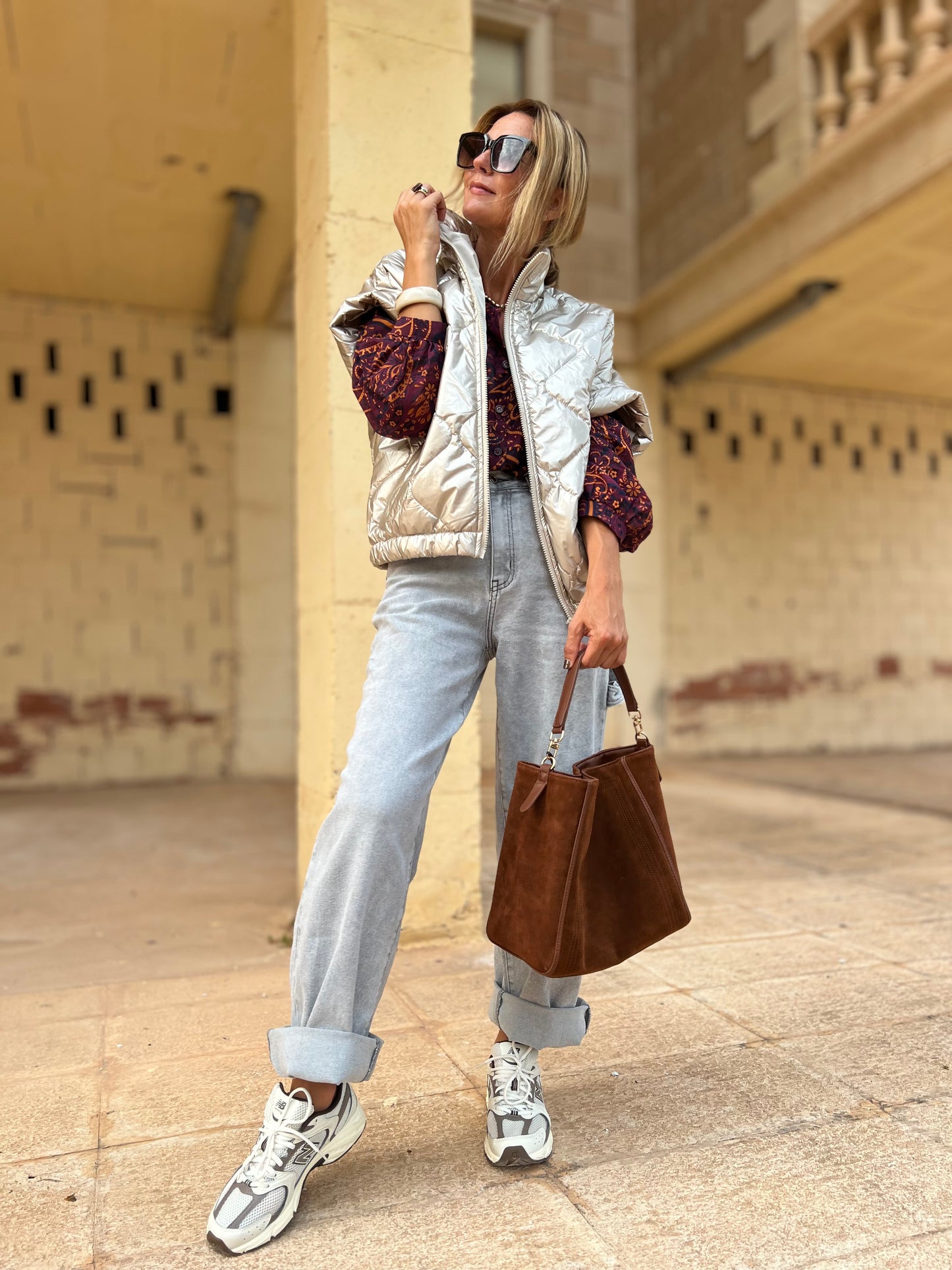 SOFIA BARREL JEANS