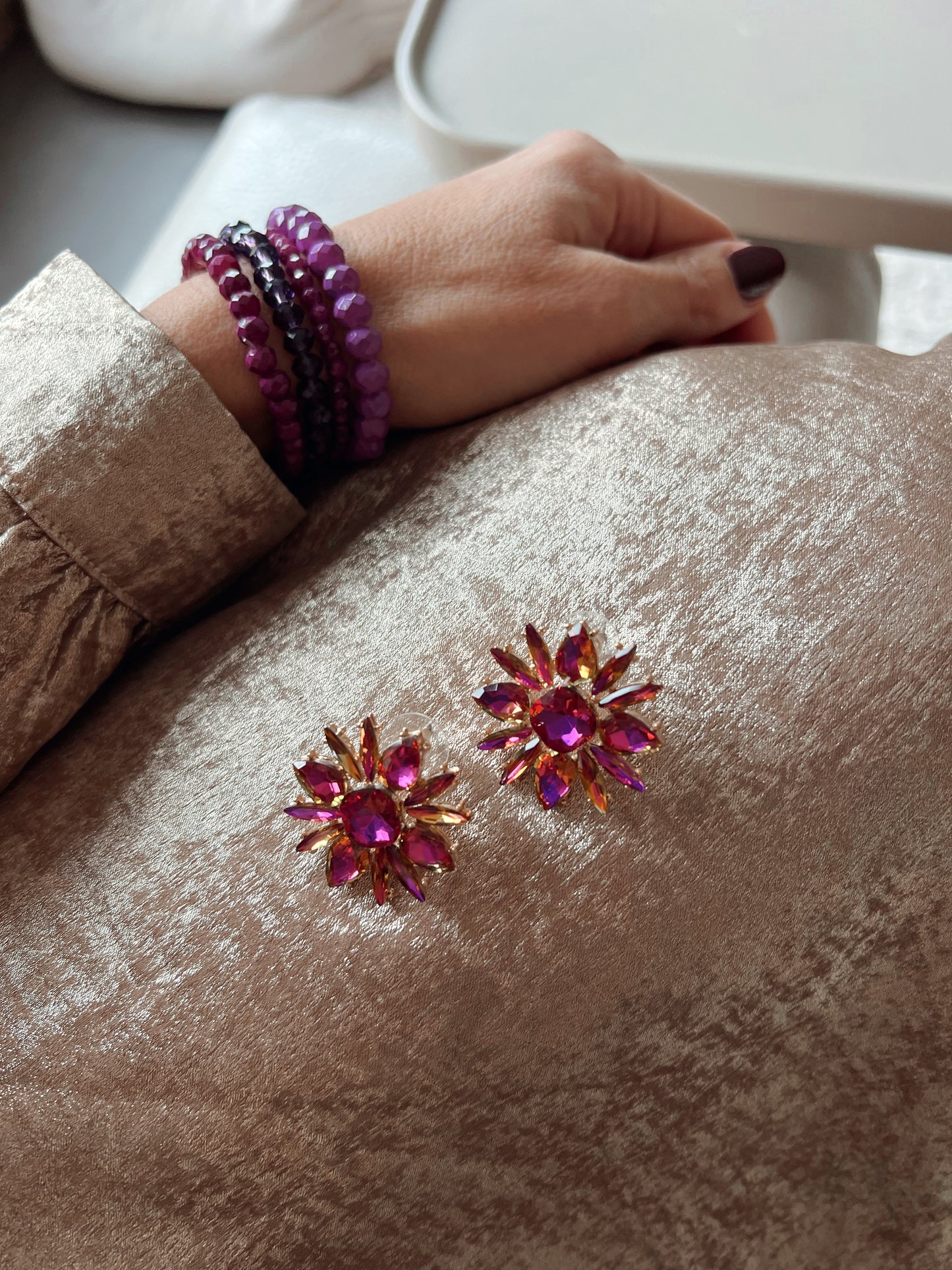 STRASS BELLIES