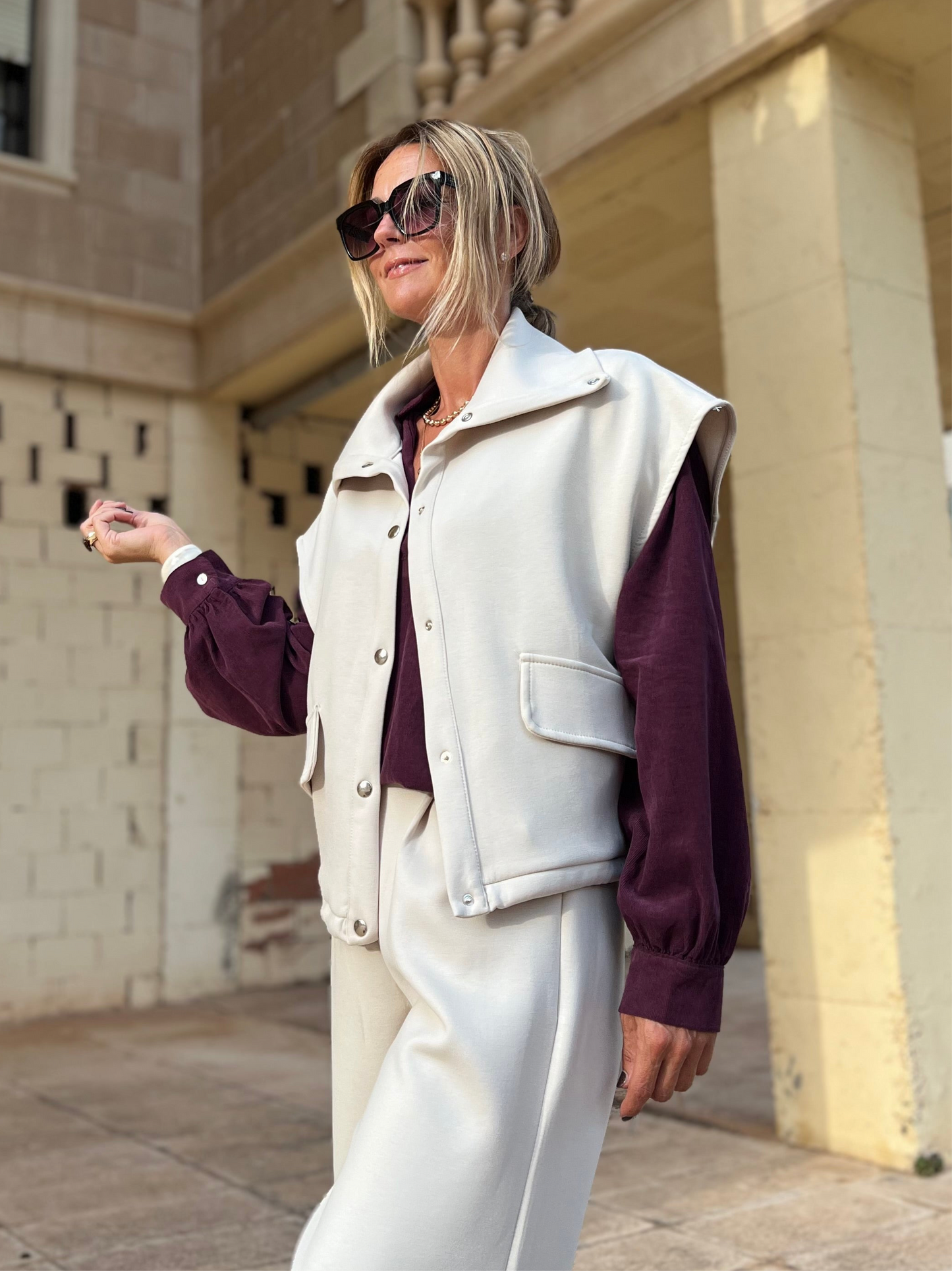 NELLY GILET