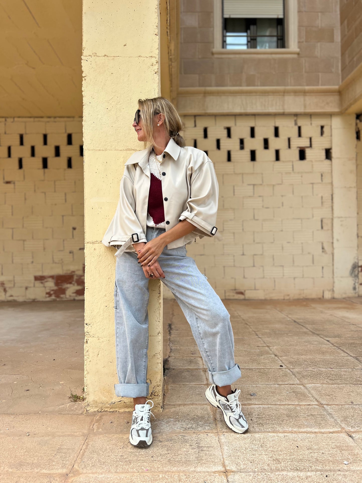 SOFIA BARREL JEANS