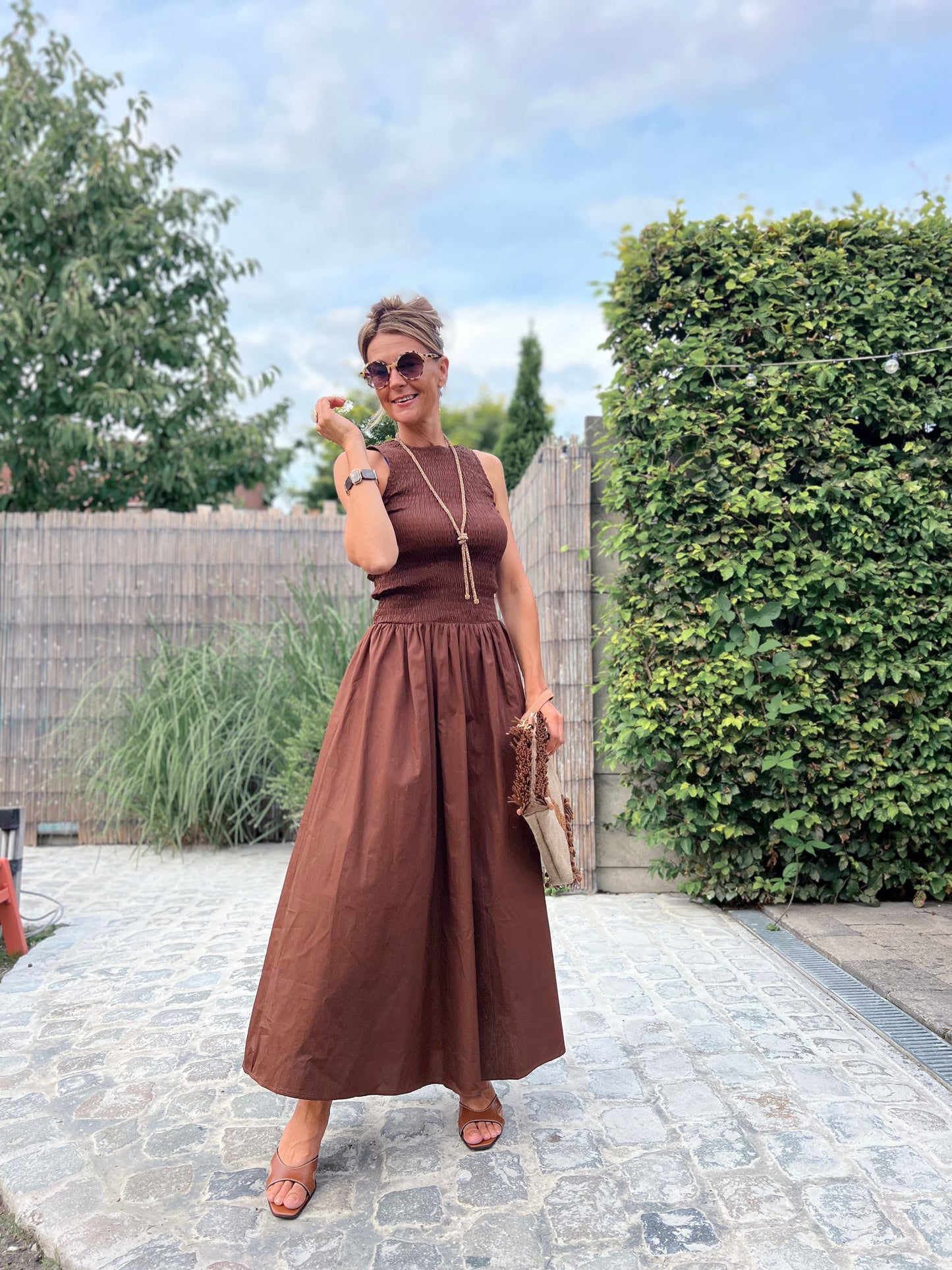 ELOISE DRESS CAFÉ