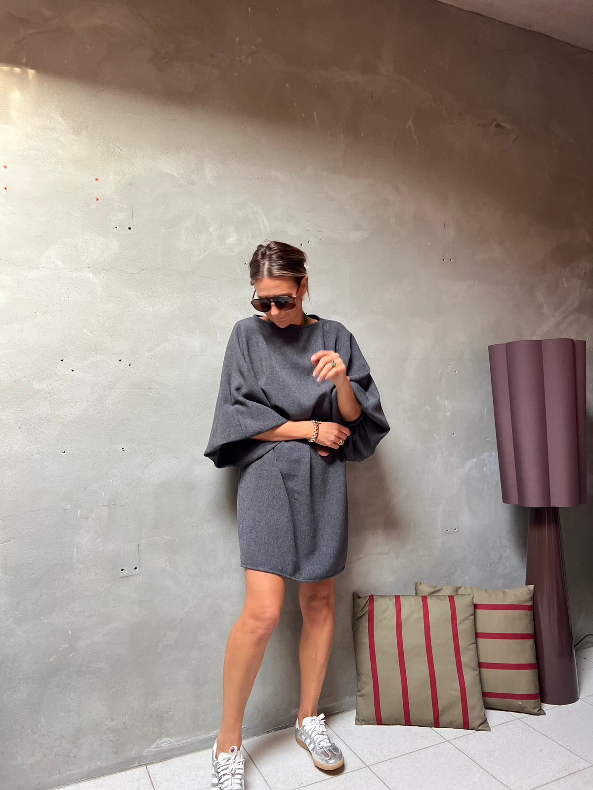YSÉ DRESS GREY