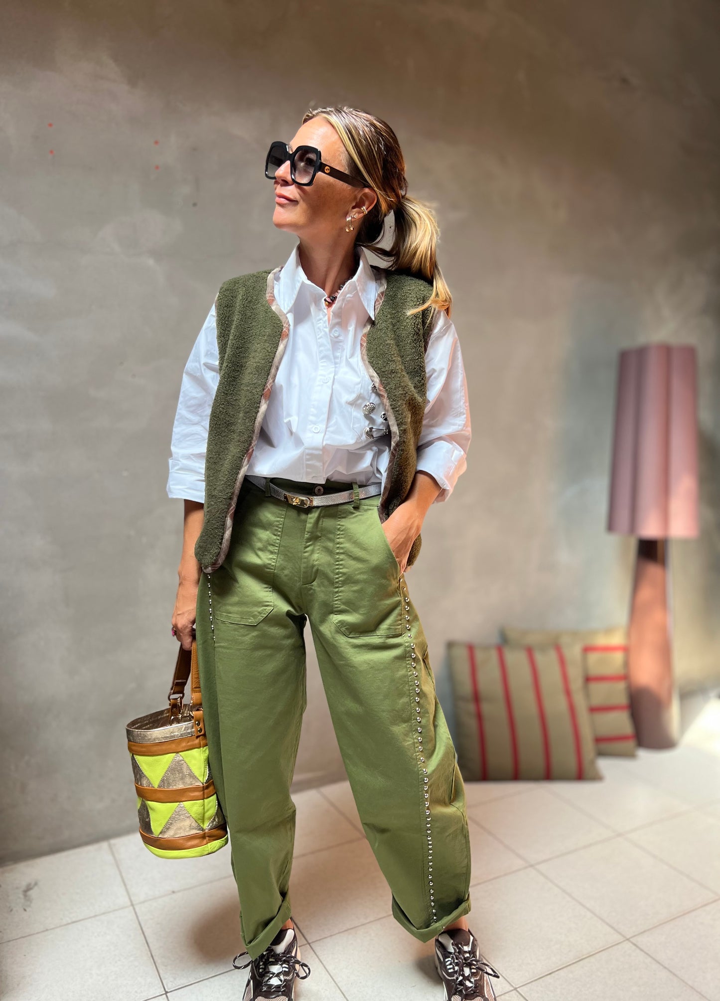BARREL PANTS OLIVE