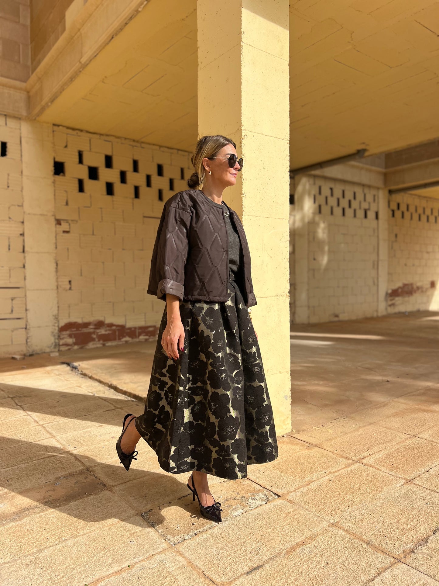 FLORAL JACQUARD MIDI SKIRT