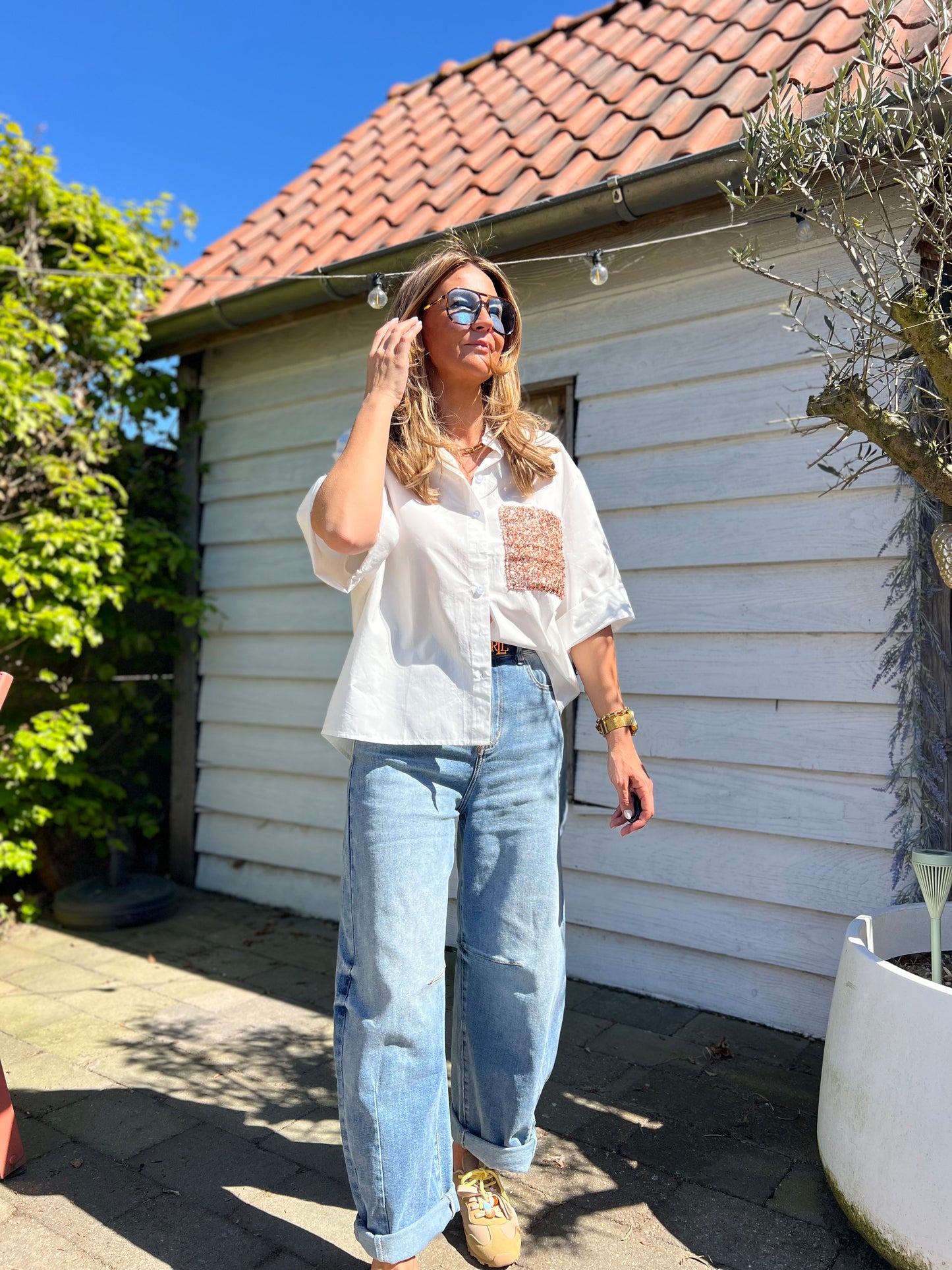 WHITE SEQUIN GOLD BLOUSE