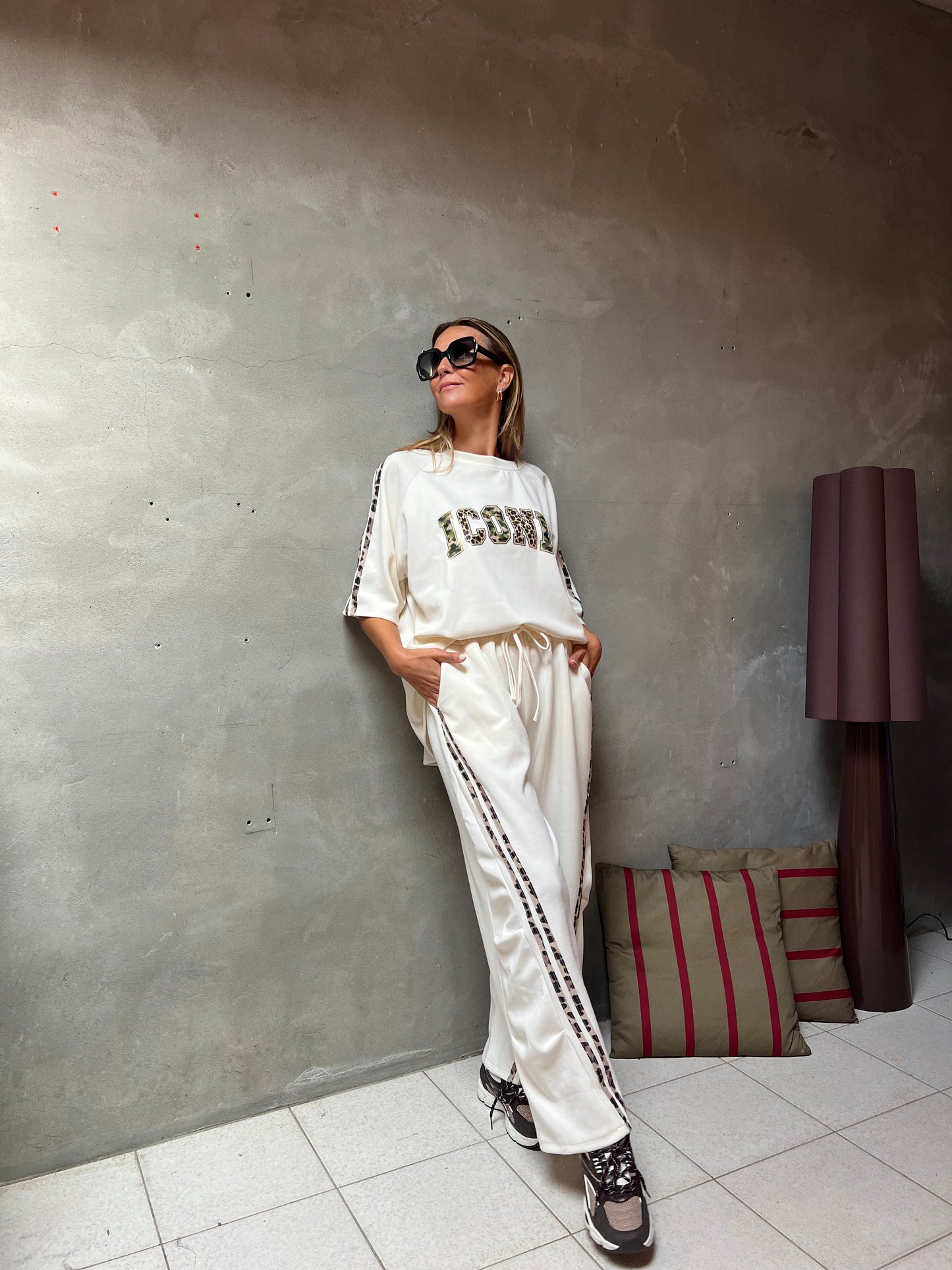 ICONIC SWEAT PANTS