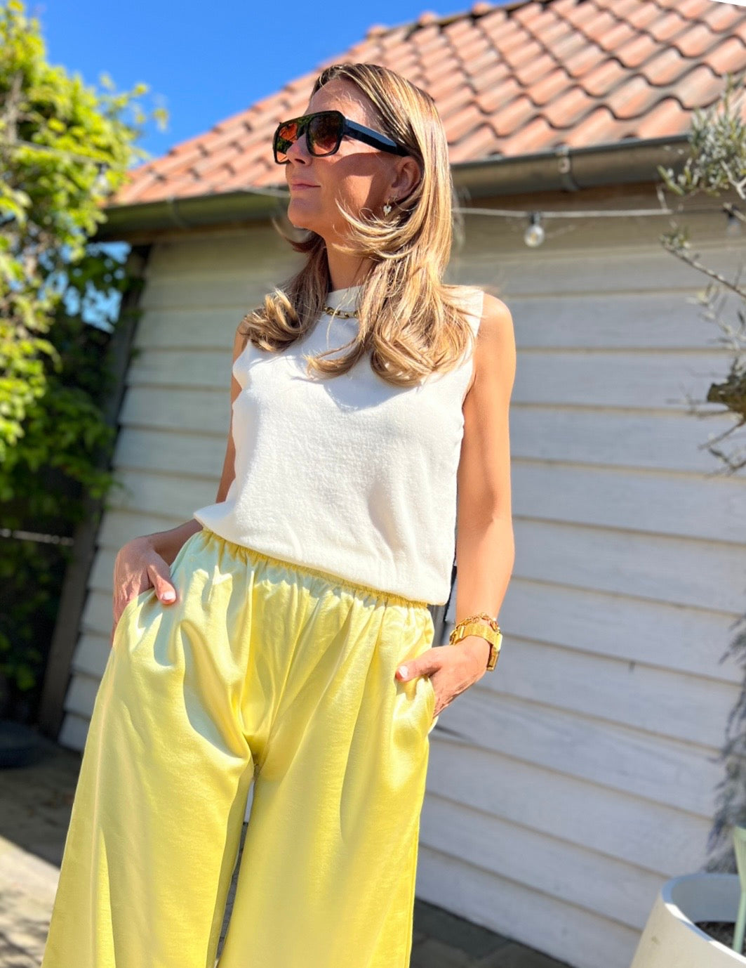 BAILY TOP OFF WHITE