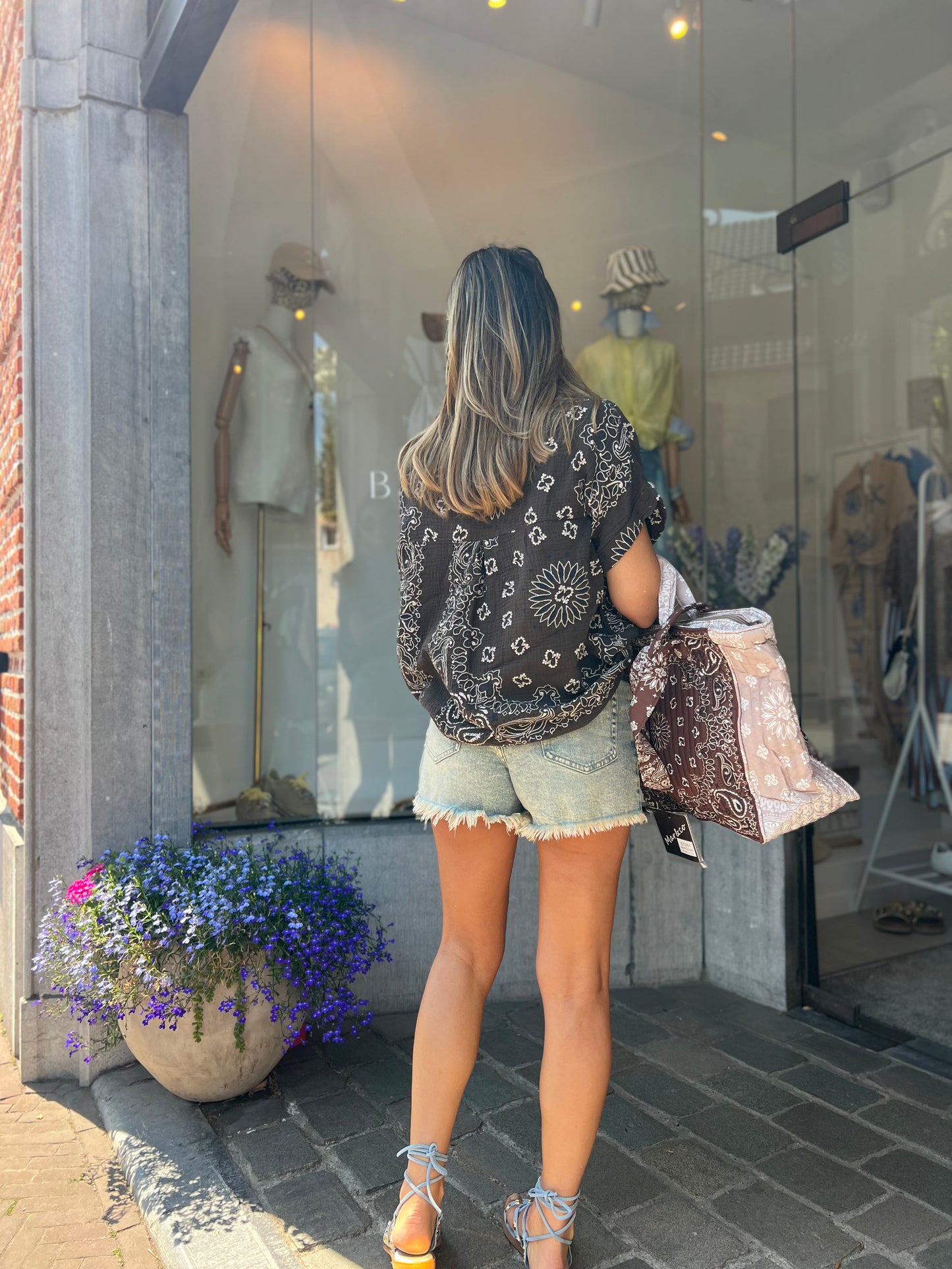 CORFU SHORT