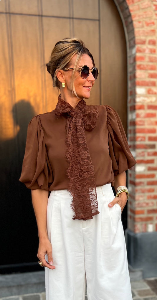 ELEGANCE LACE BLOUSE