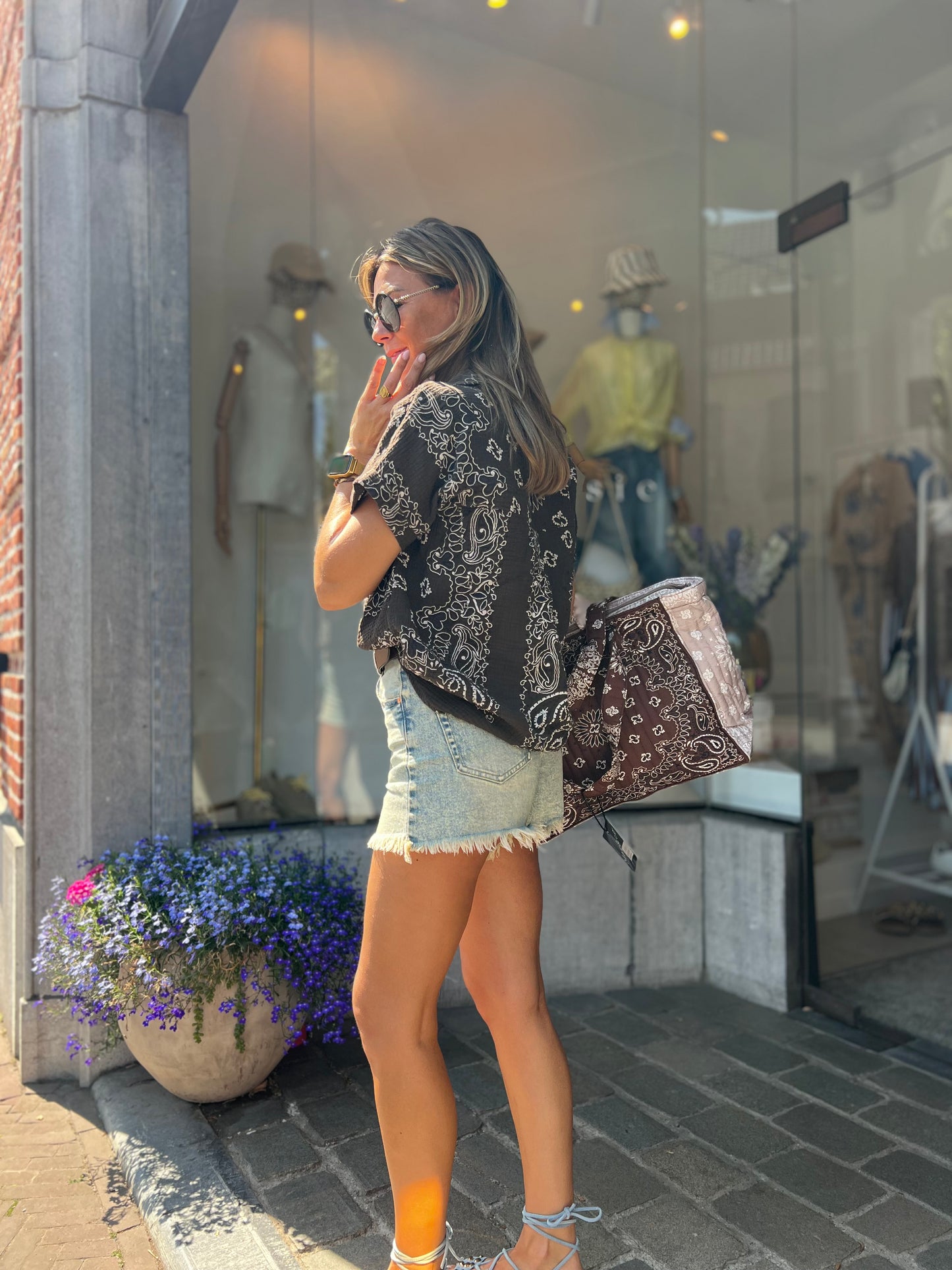 BANDANA SHOPPER