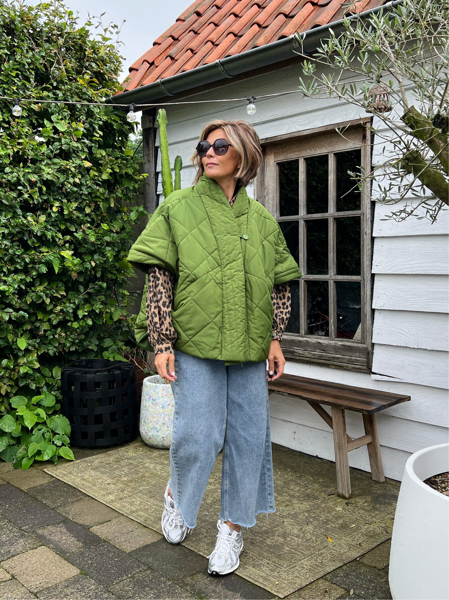 PADDED PONCHO GILET GREEN