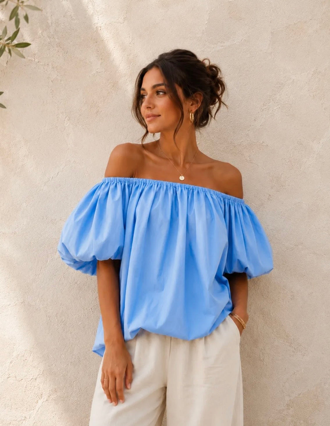 OFF SHOULDER TOP
