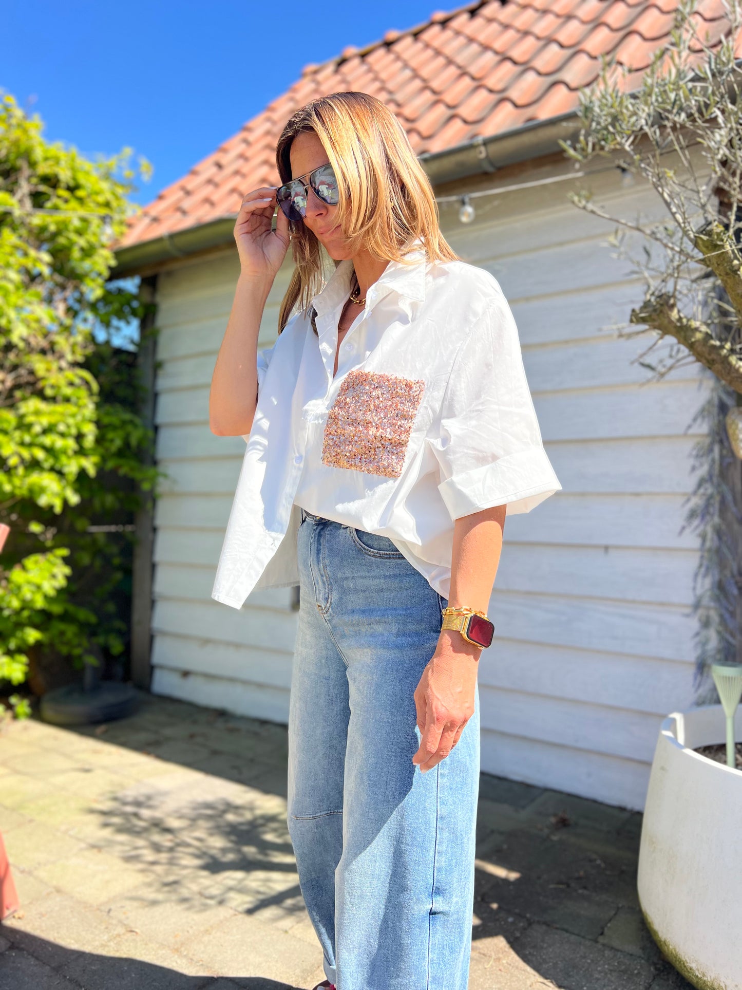 WHITE SEQUIN GOLD BLOUSE