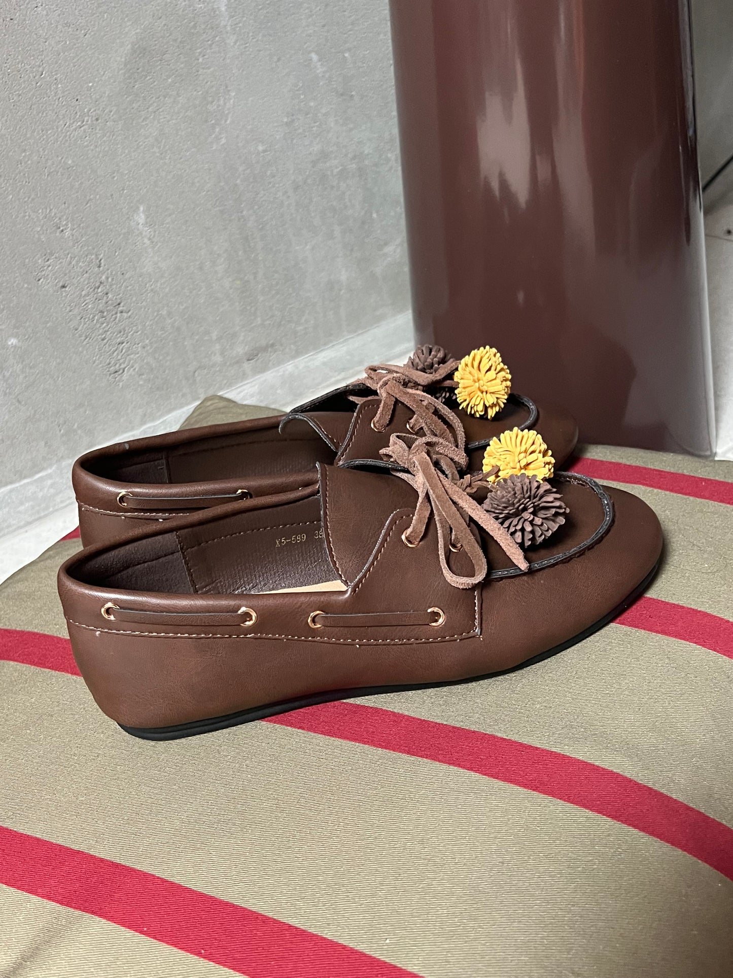 MOCASSIN BROWN