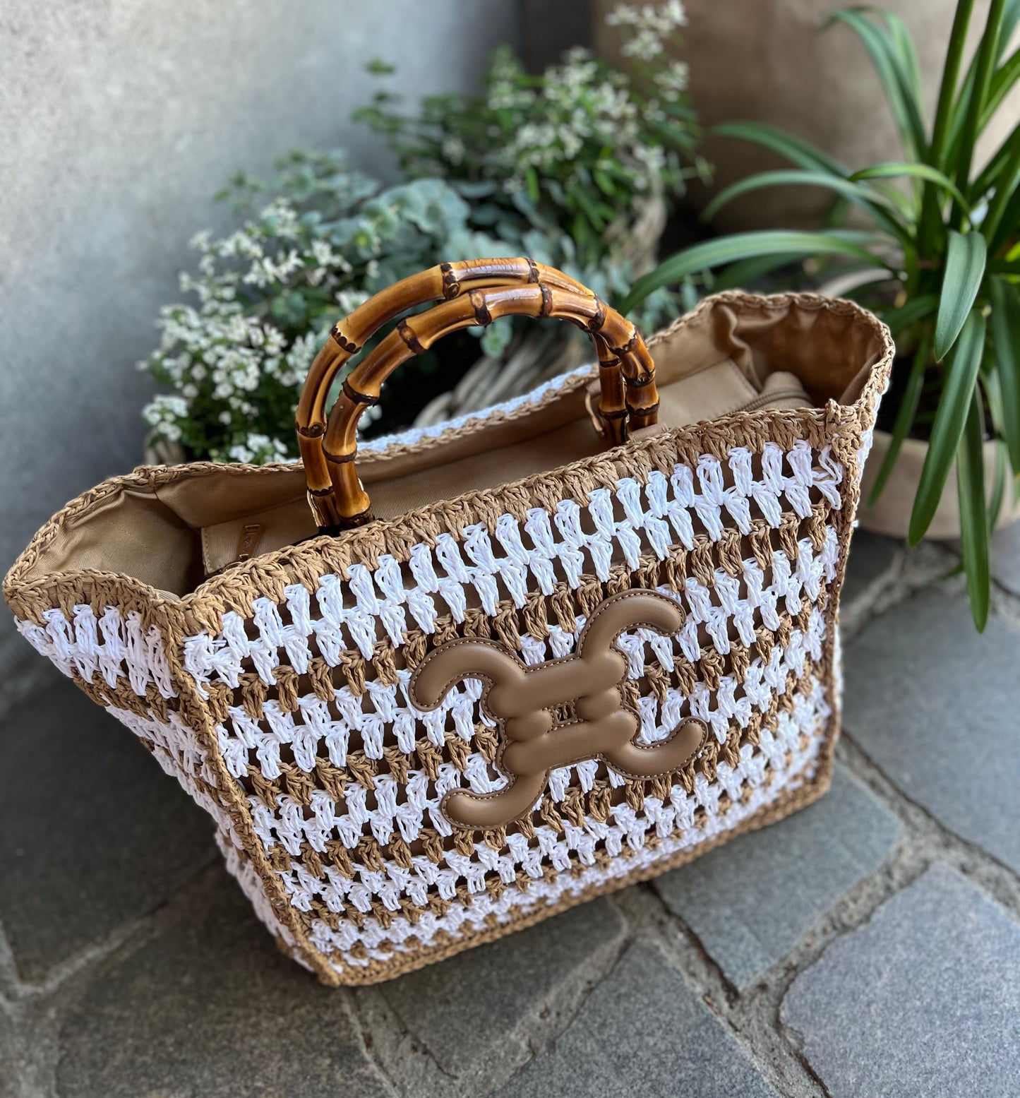 CHARMING SHOPPER pre-order