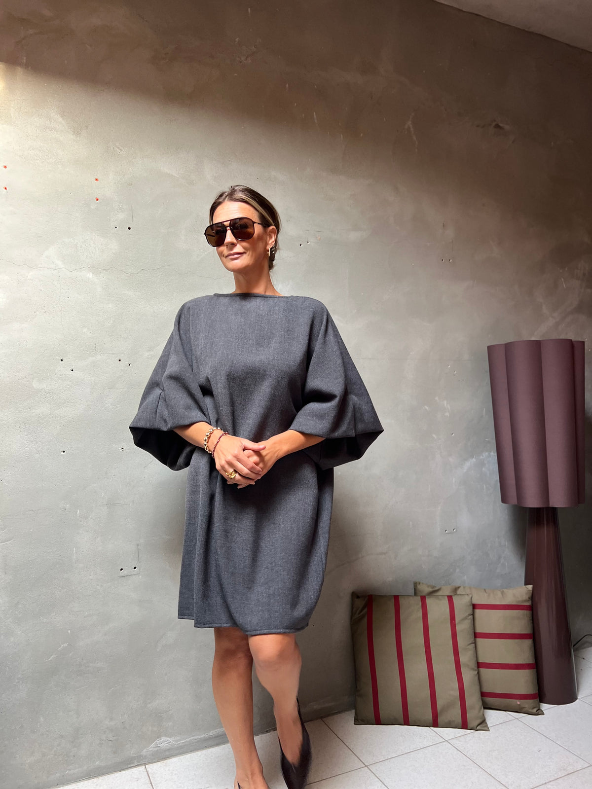 YSÉ DRESS GREY