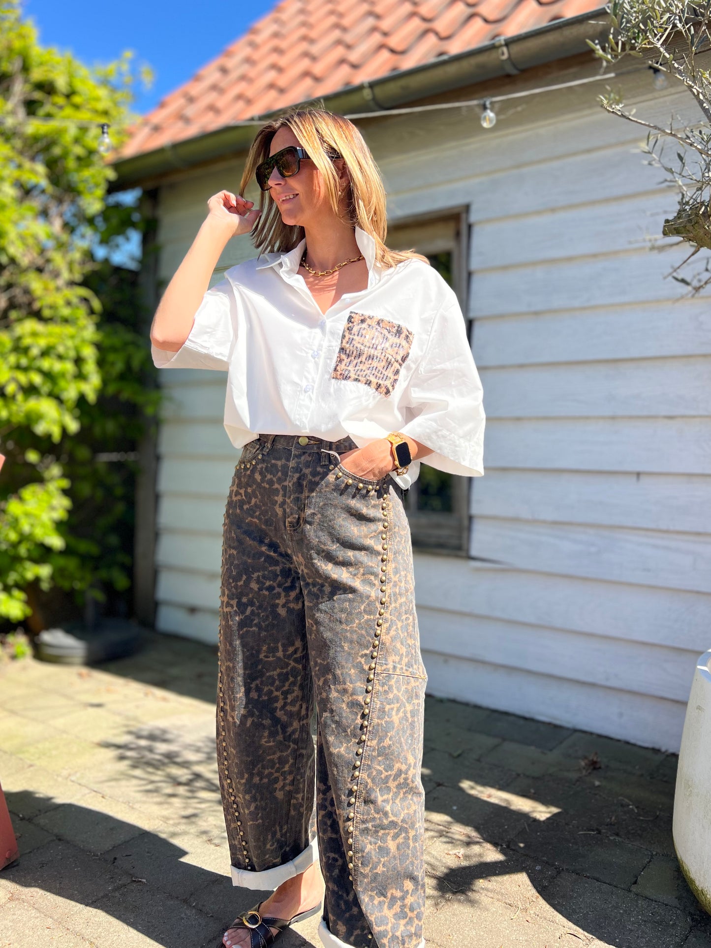 LÉOPARD STUDDED BARREL PANTS