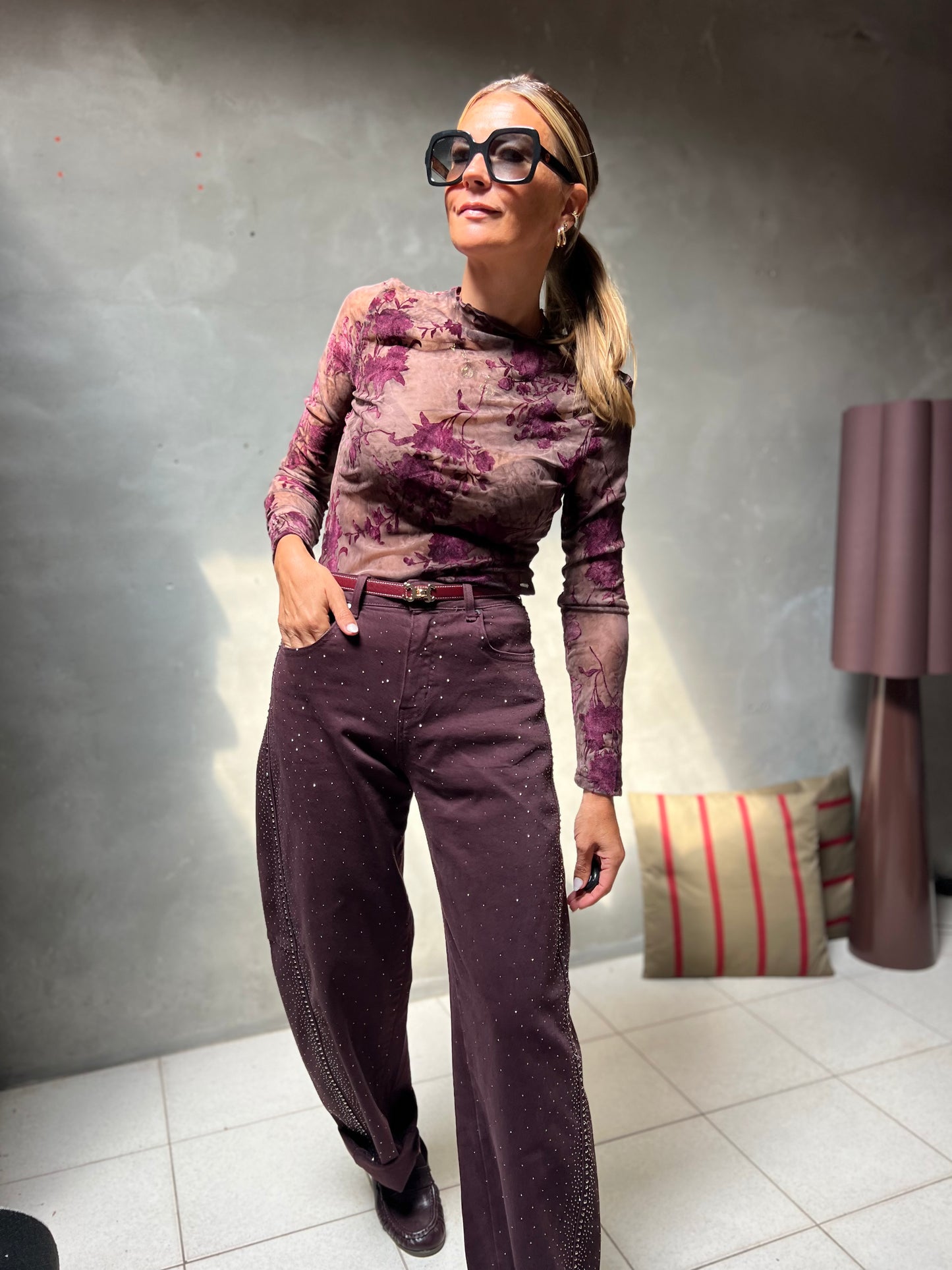FLORAL MESH TOP BURGUNDY