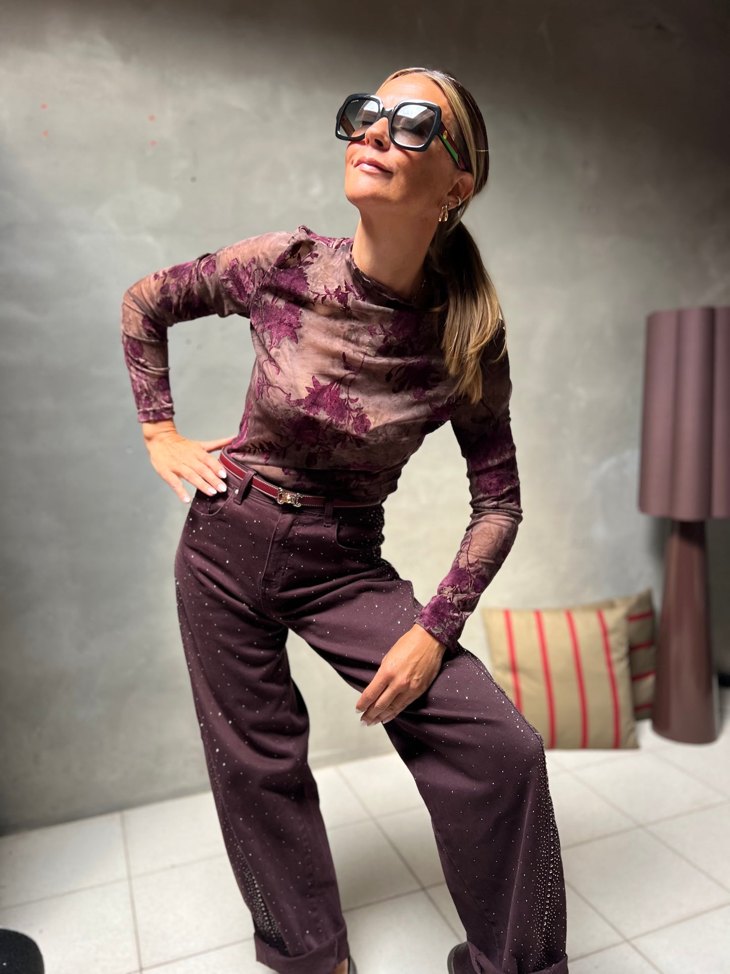 FLORAL MESH TOP BURGUNDY