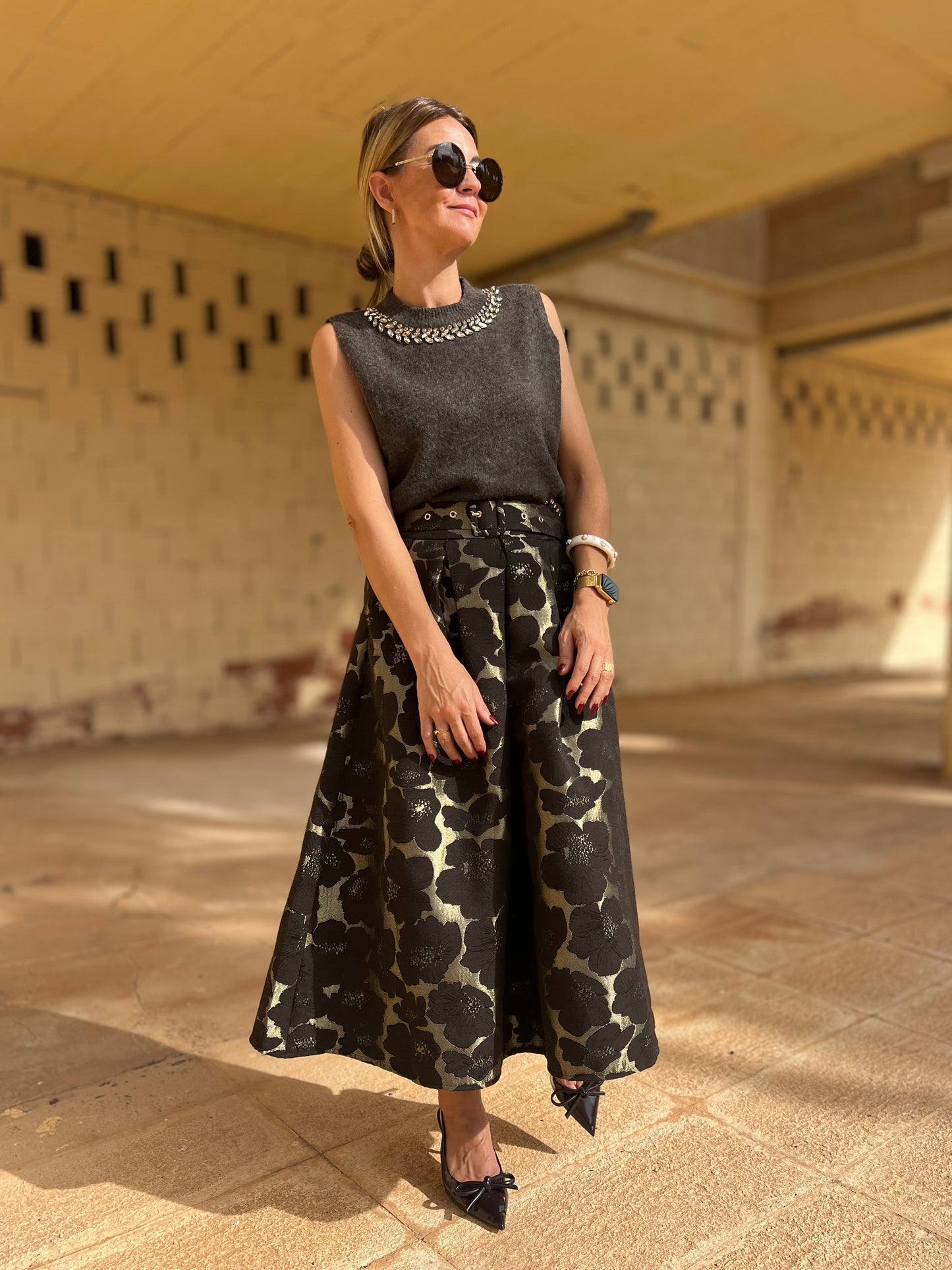 FLORAL JACQUARD MIDI SKIRT