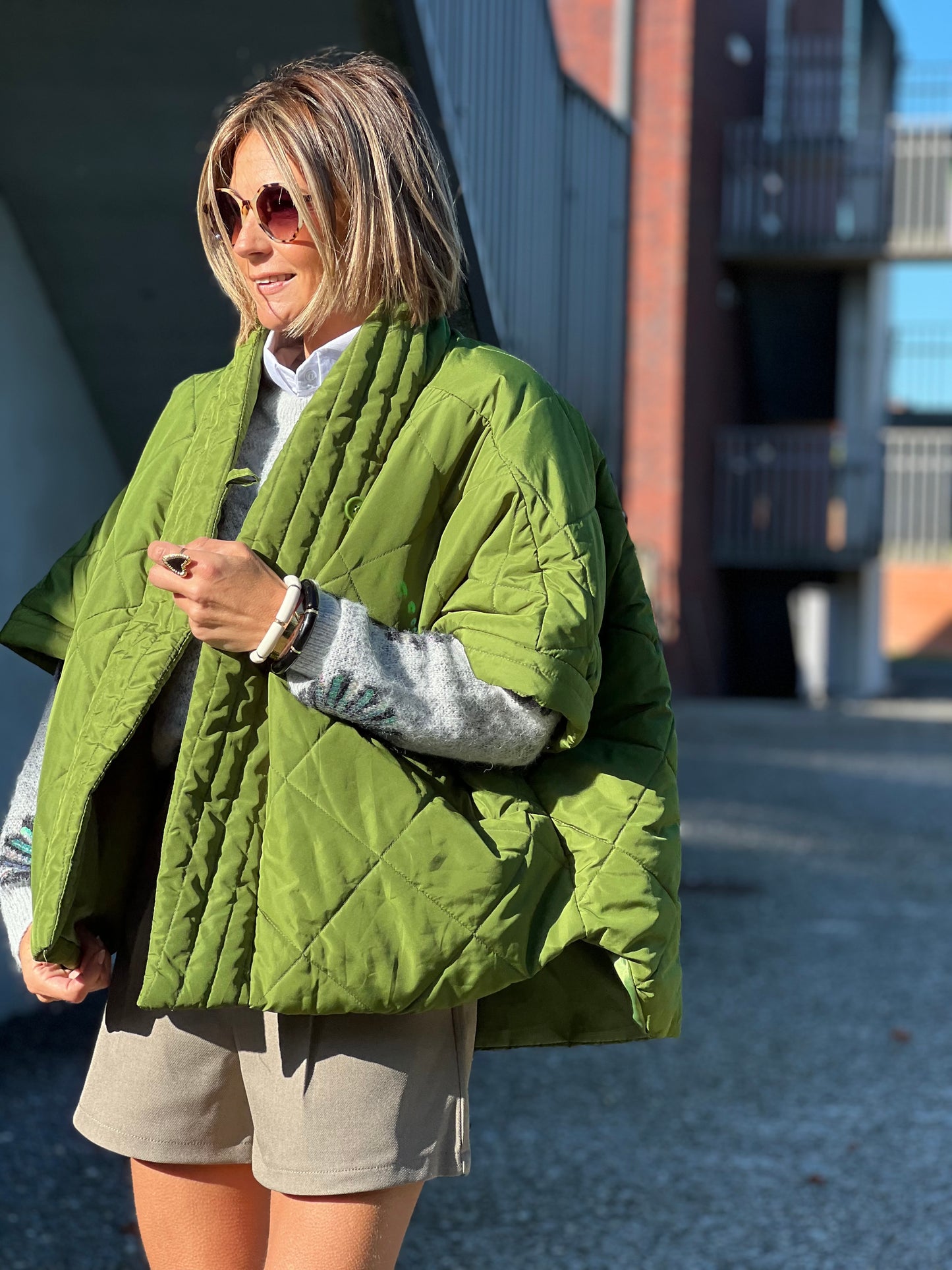 PADDED PONCHO GILET GREEN