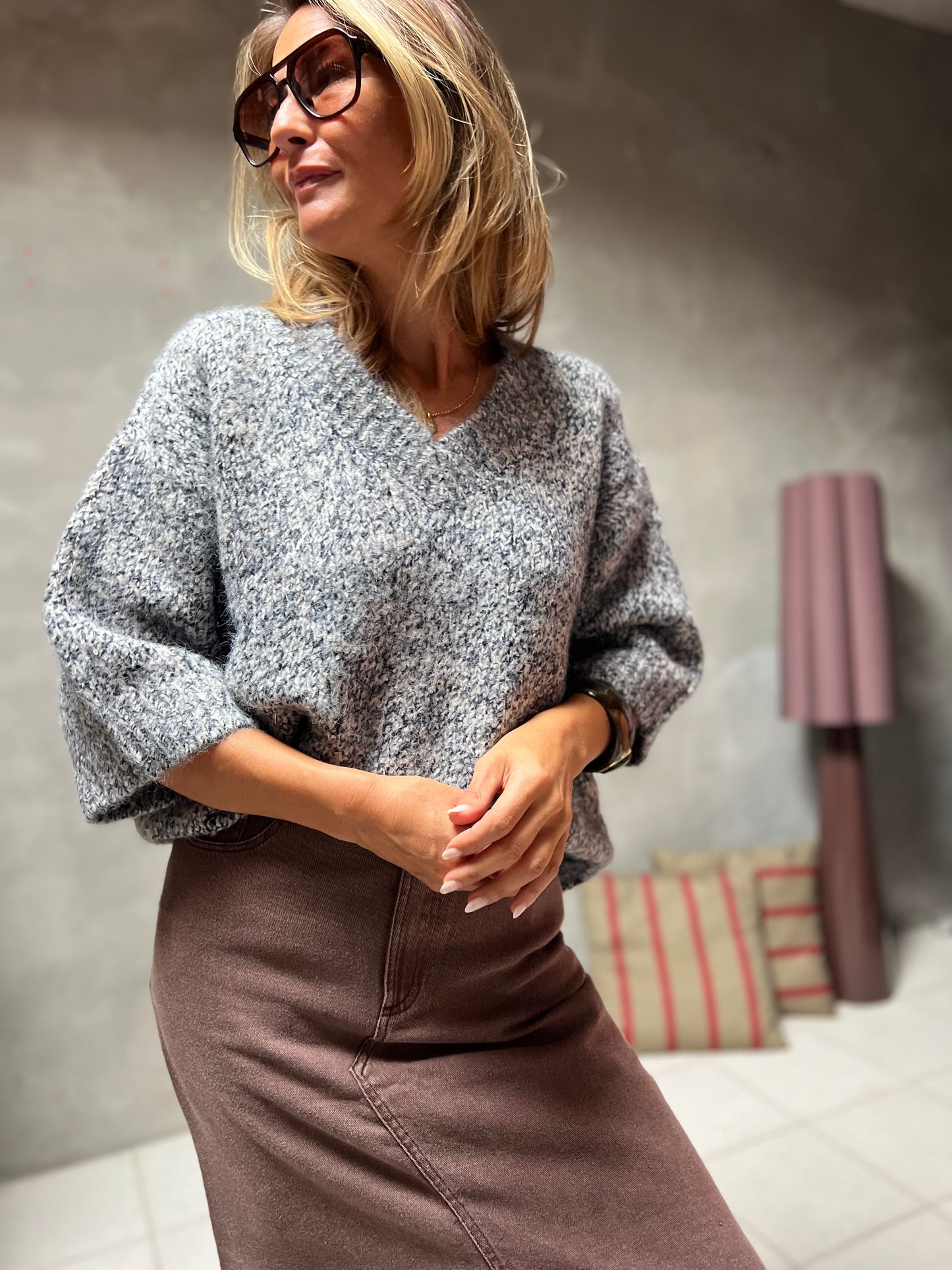 CLOUD KNIT GREY