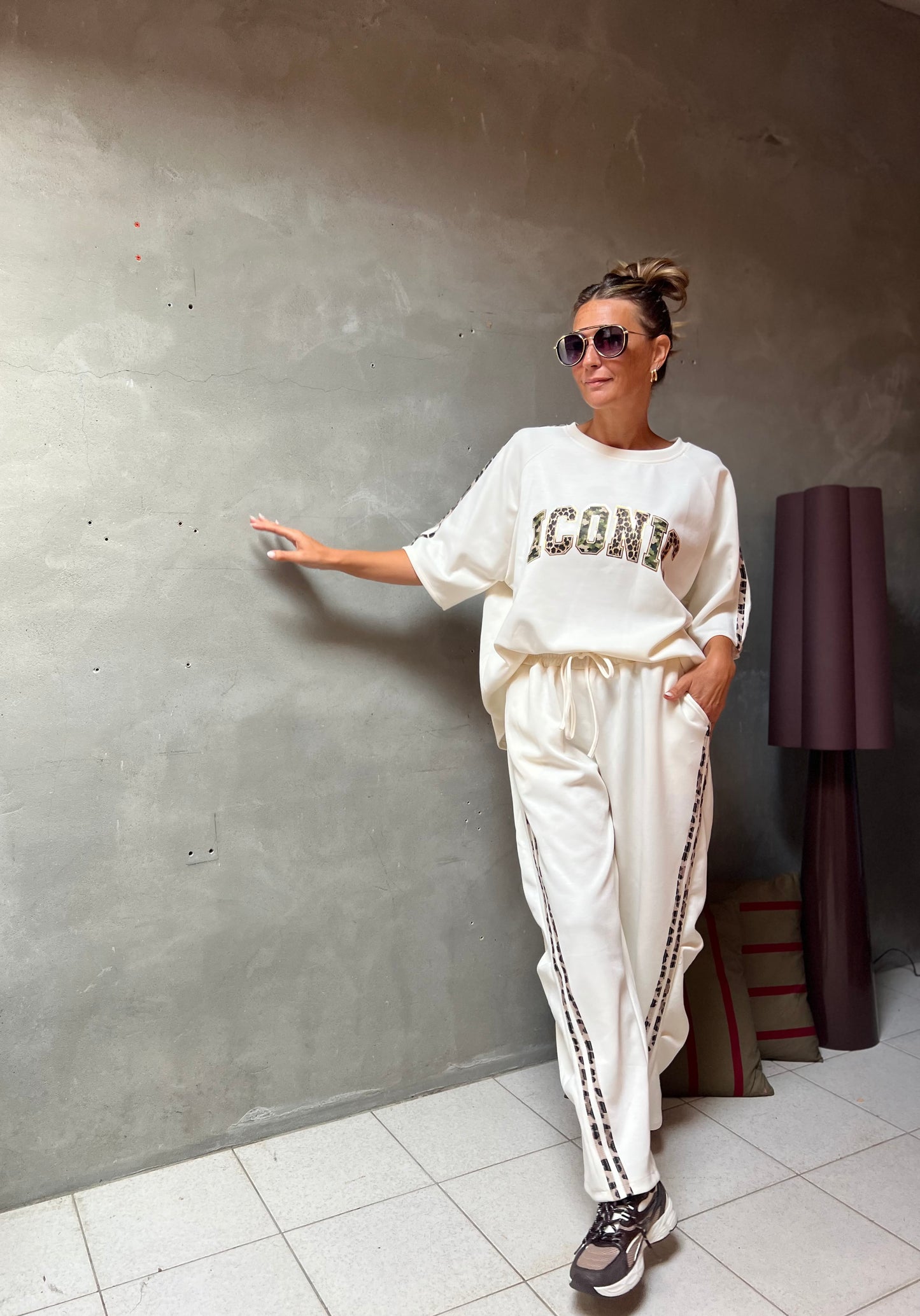 ICONIC SWEAT PANTS