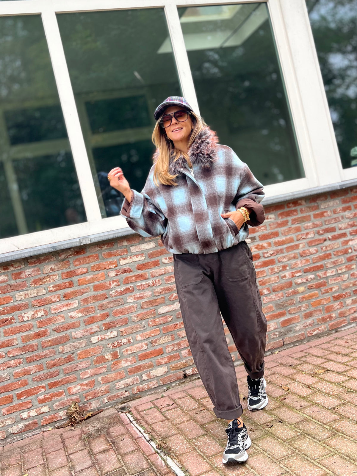 BARREL PANTS BROWN