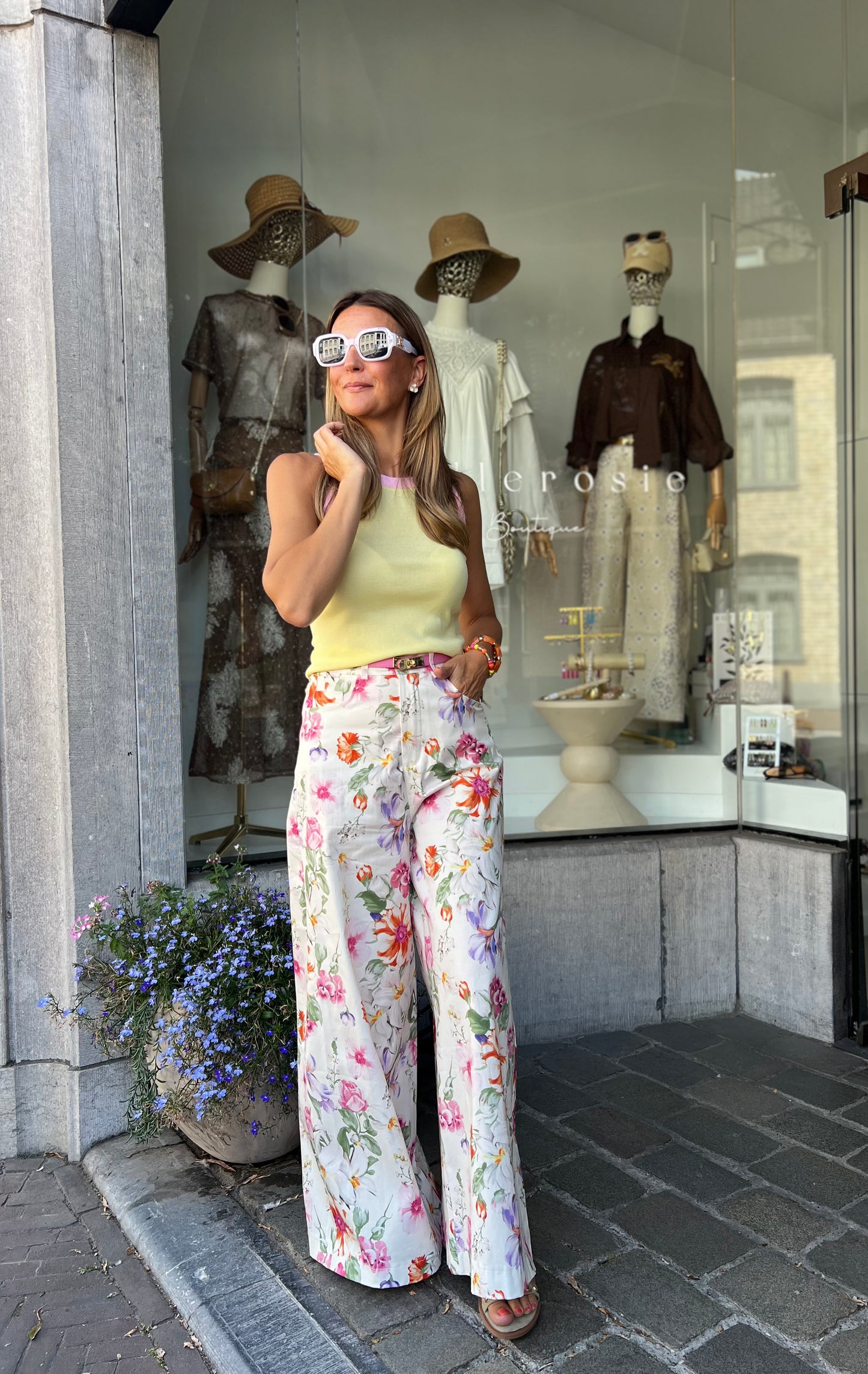 FLORAL PANTS