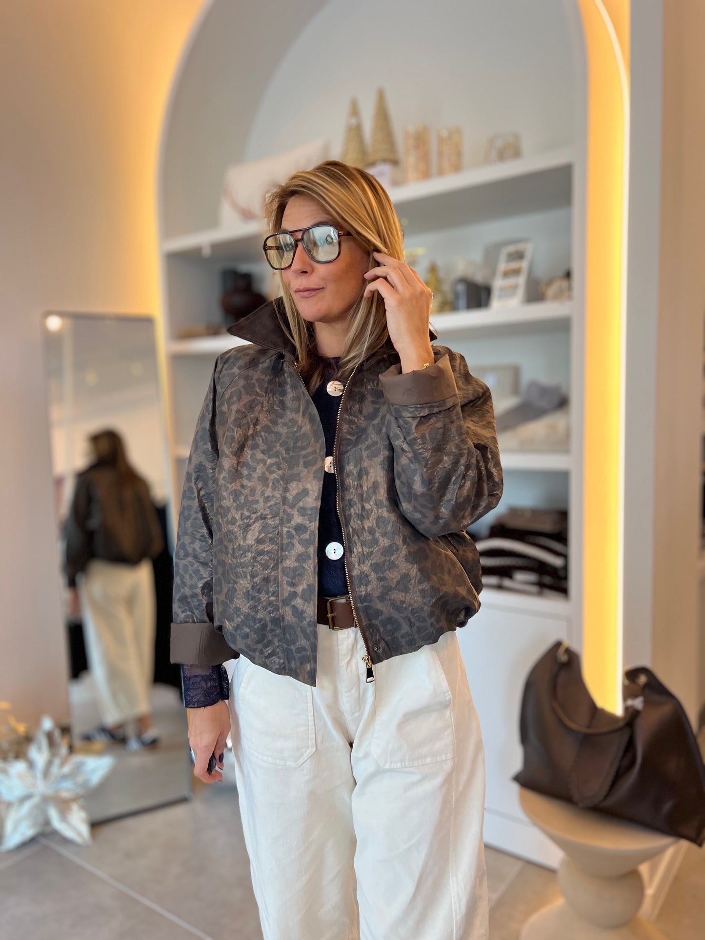 SOFT METALLIC LÉO BOMBER JACKET