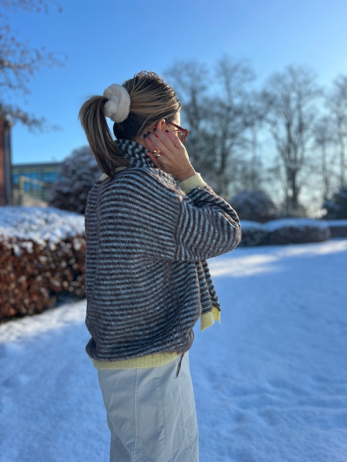 MOIJA PULL & SJAAL bruin/blauw