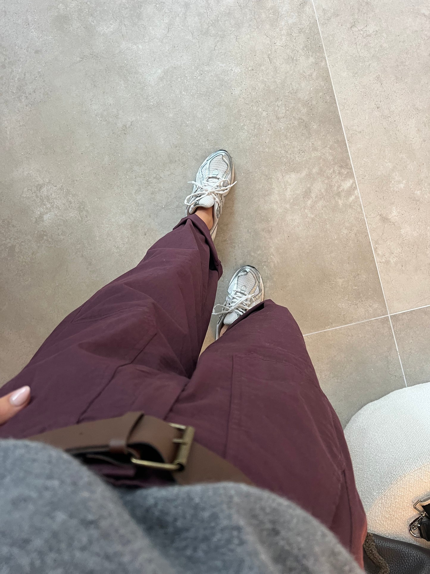 BARREL PANTS BURGUNDY