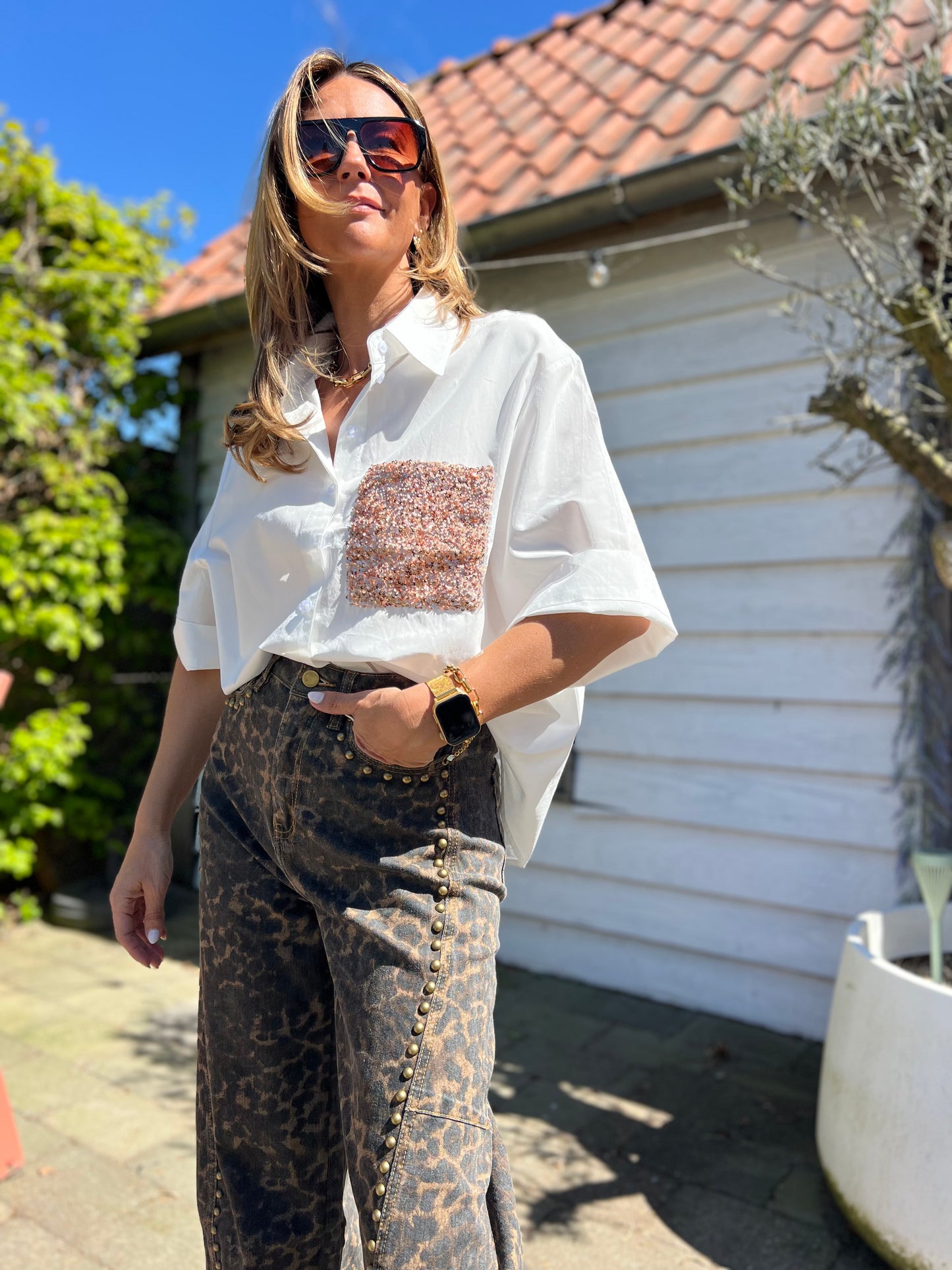 WHITE SEQUIN GOLD BLOUSE