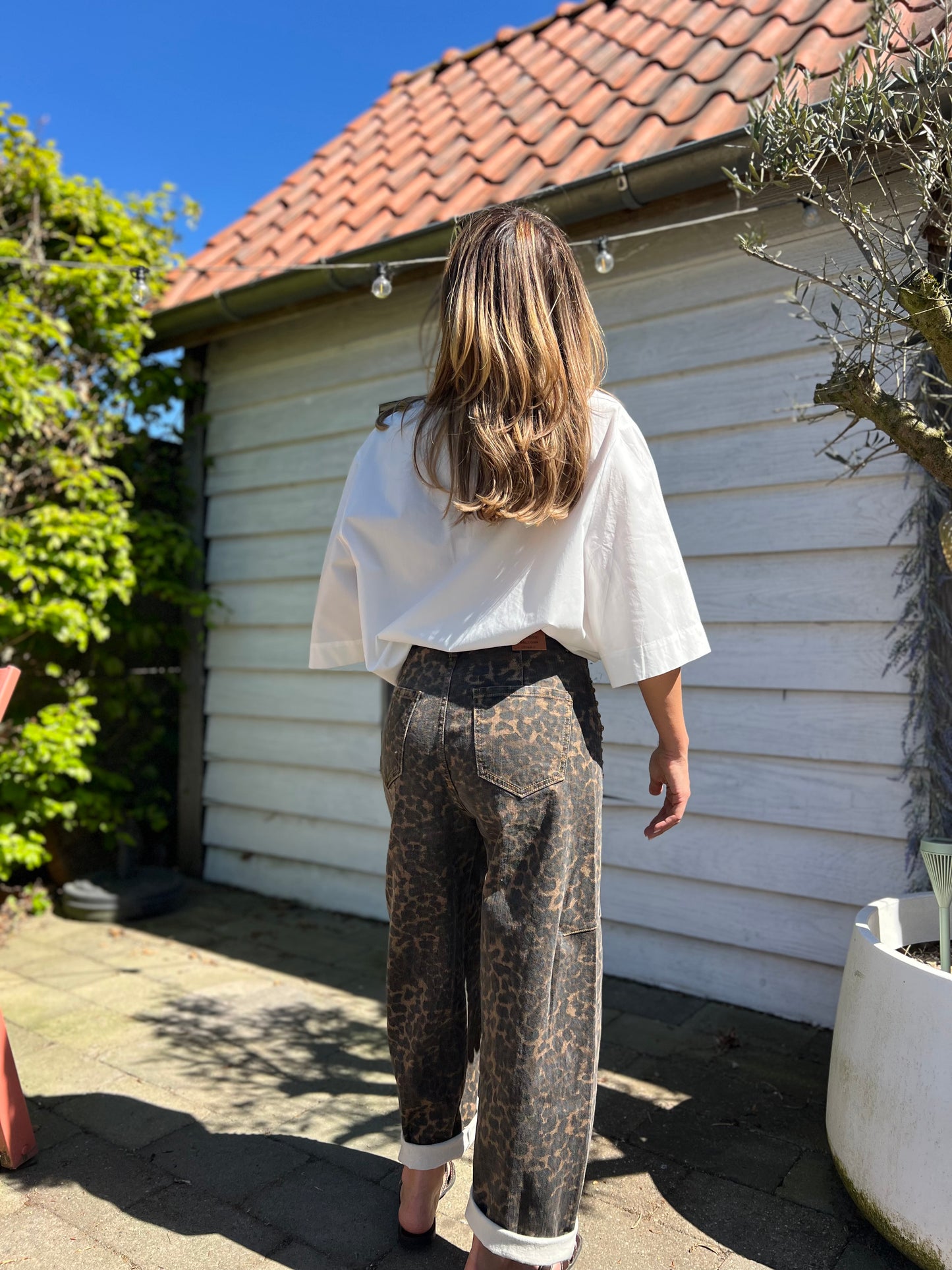 LÉOPARD STUDDED BARREL PANTS