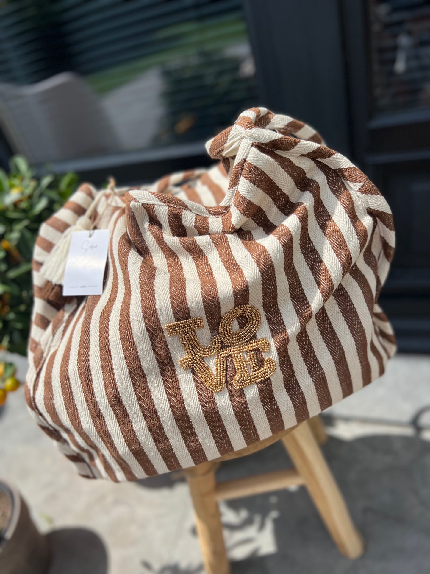 SHOPPER