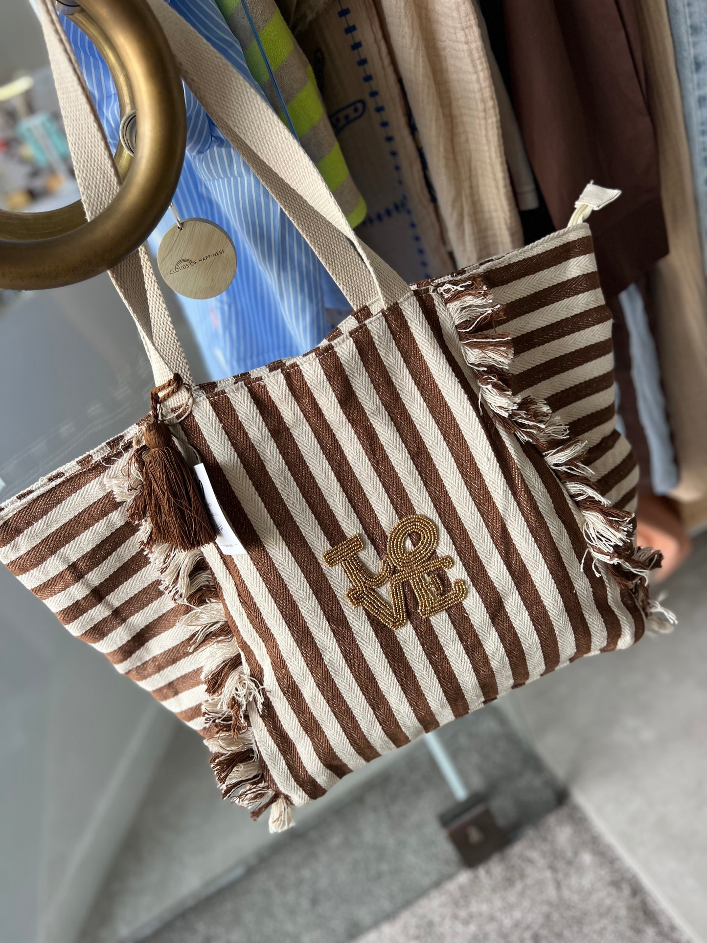SHOPPER