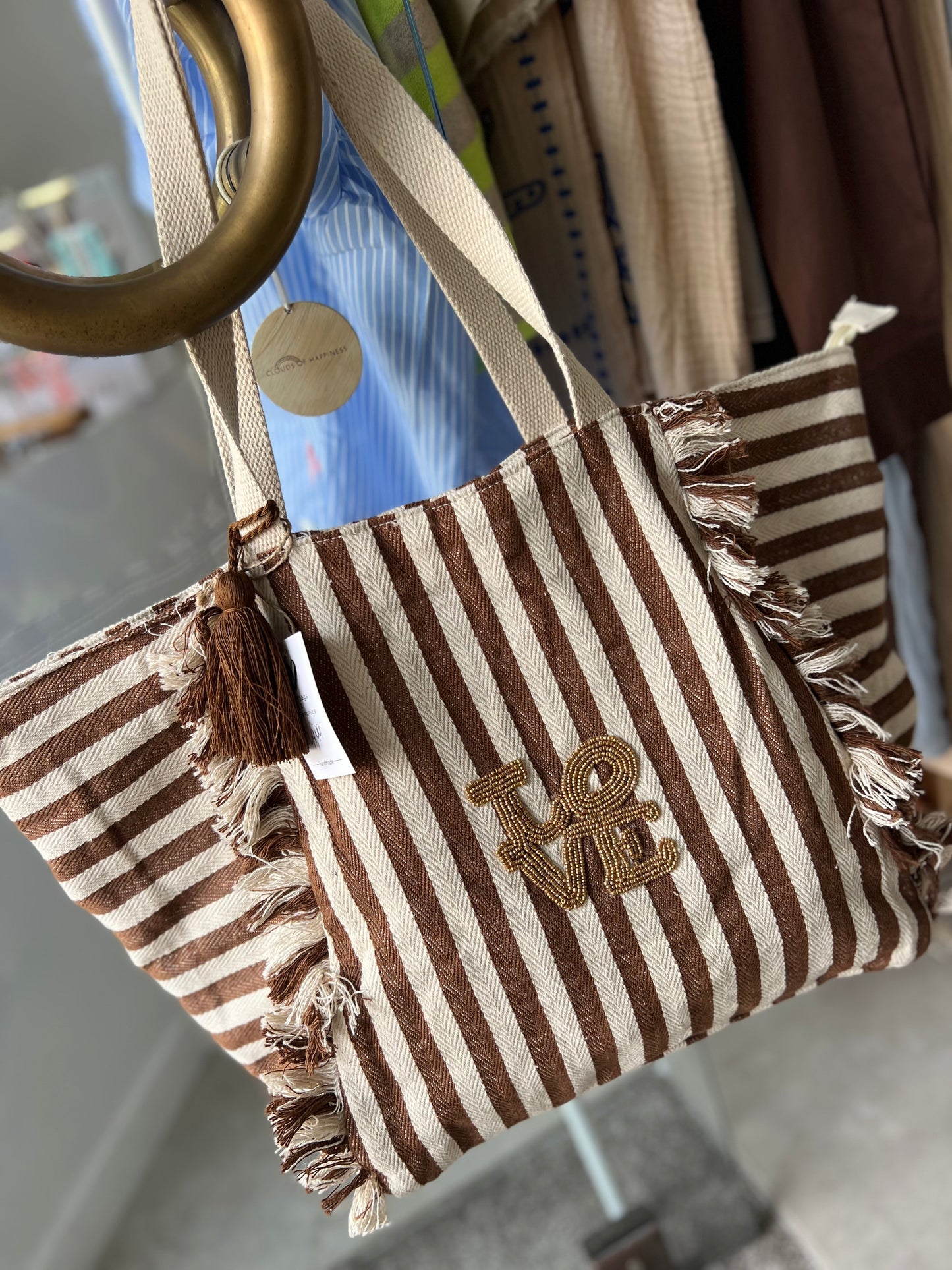 SHOPPER