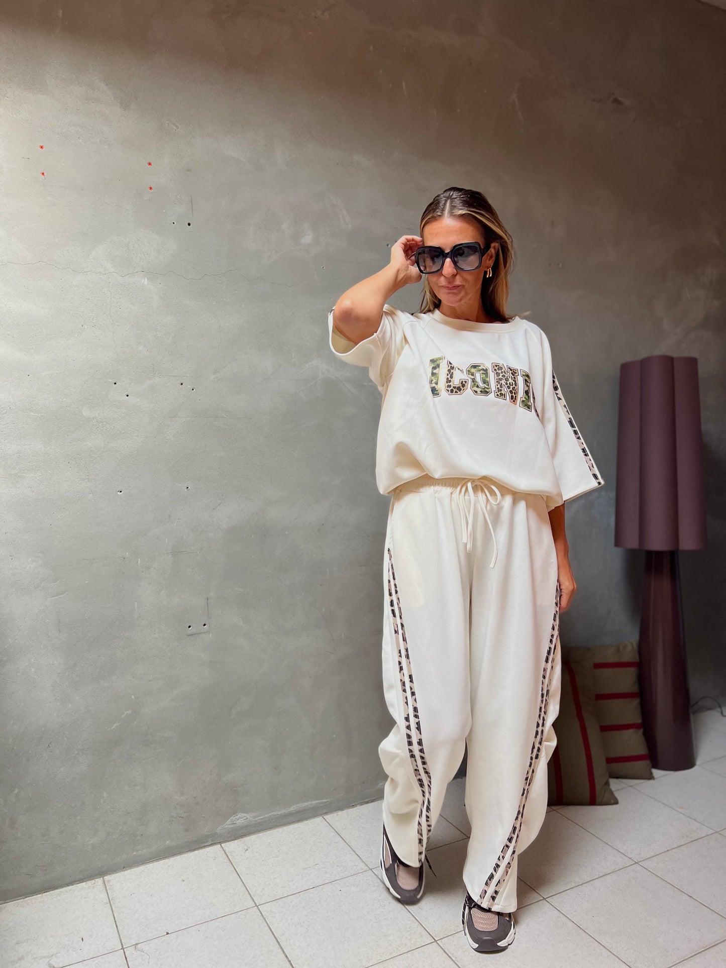 ICONIC SWEAT PANTS