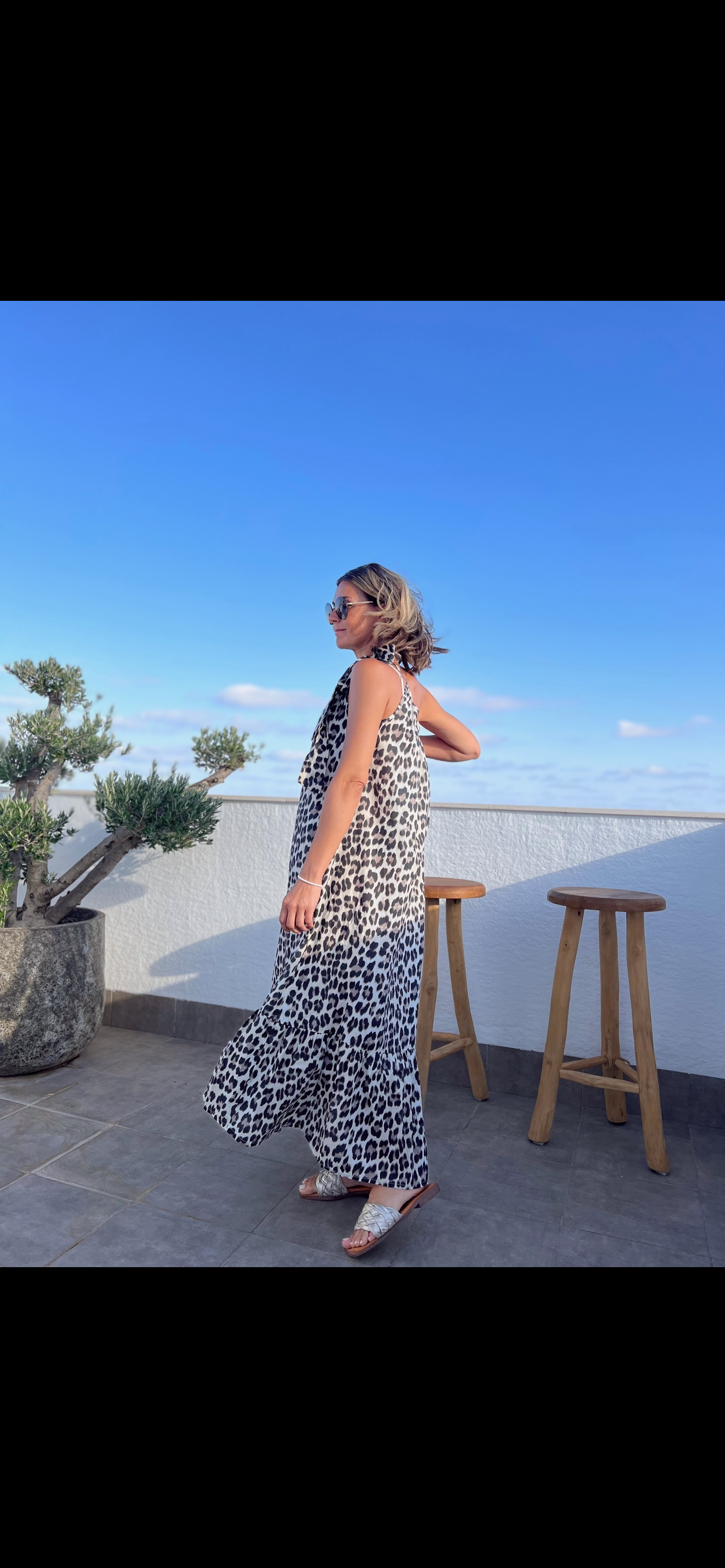 OFF SHOULDER LÉO DRESS