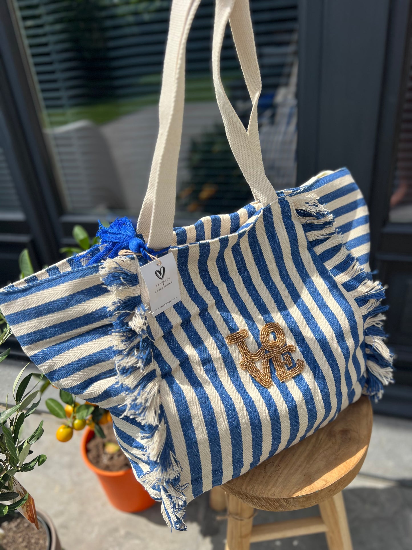 SHOPPER