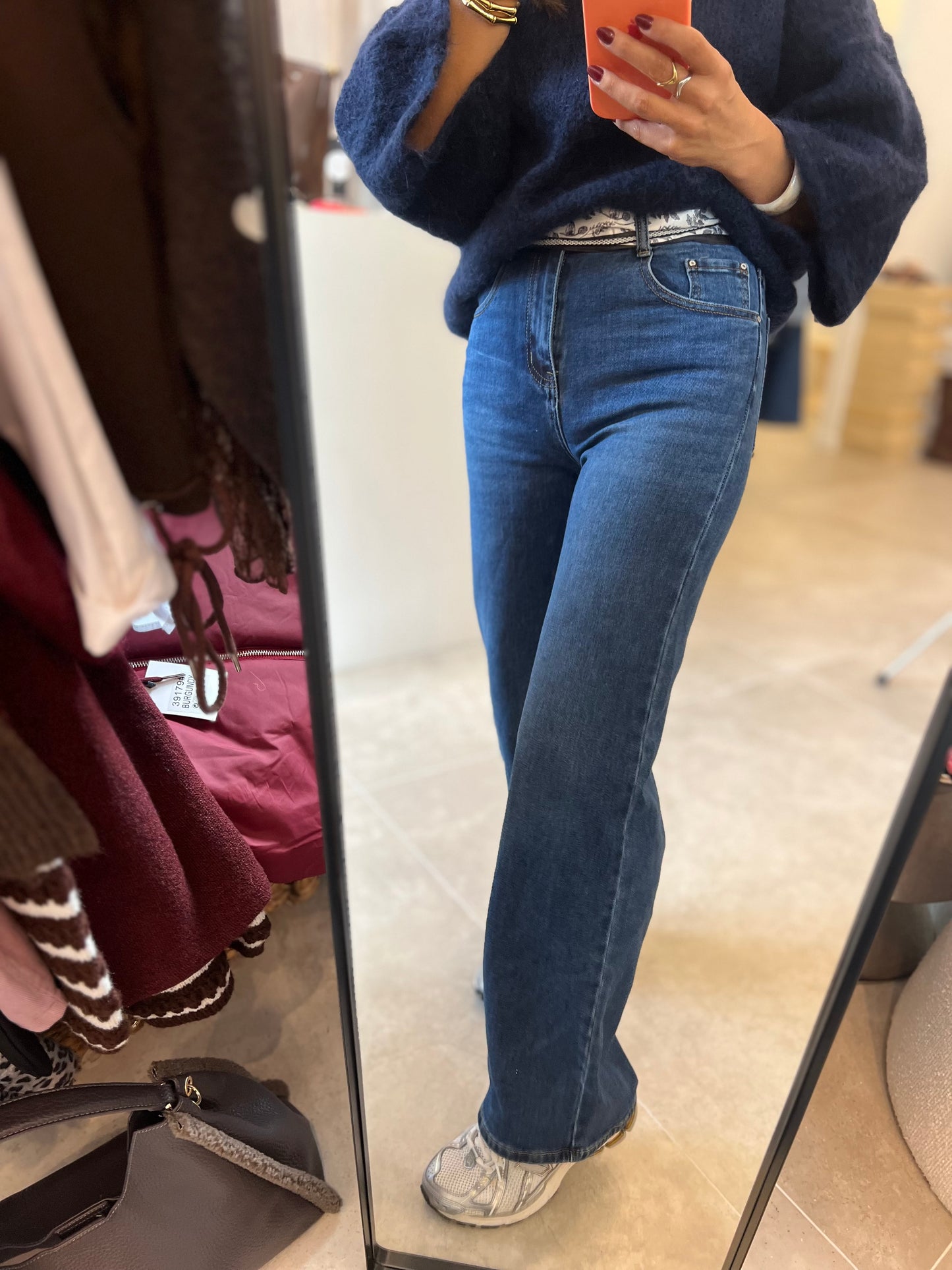 LA LUZ JEANS