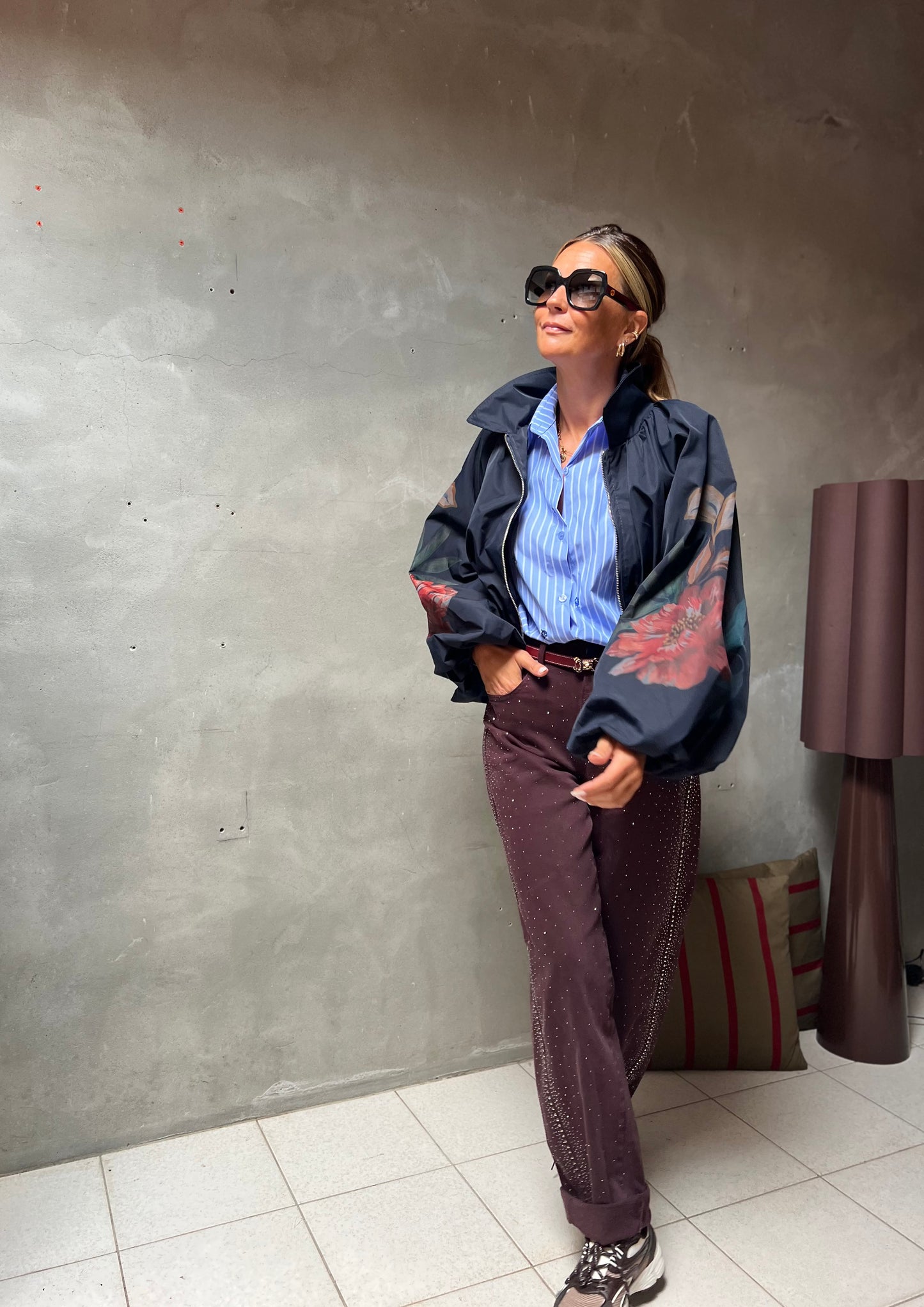 LEONIE BOMBER NAVY FLORAL