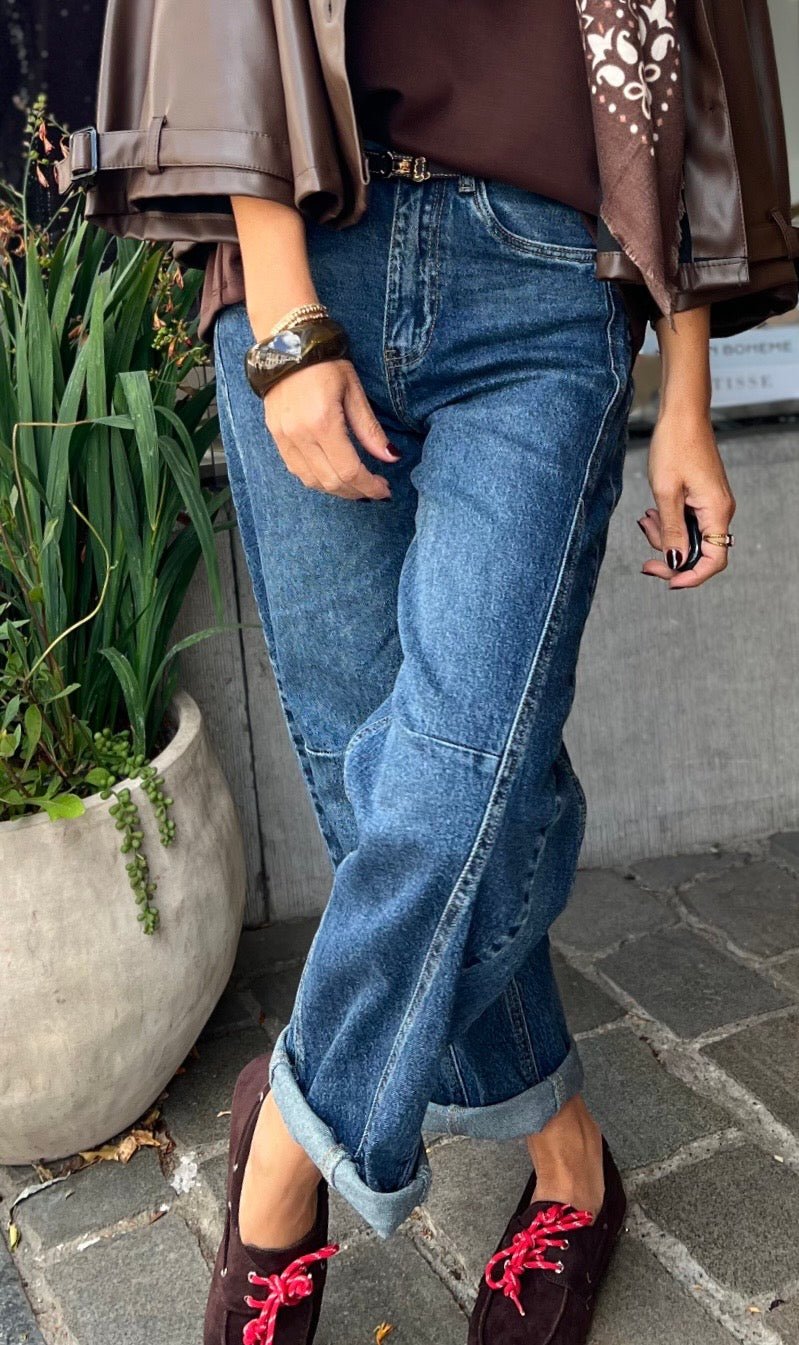 VINTAGE BLUE JEANS