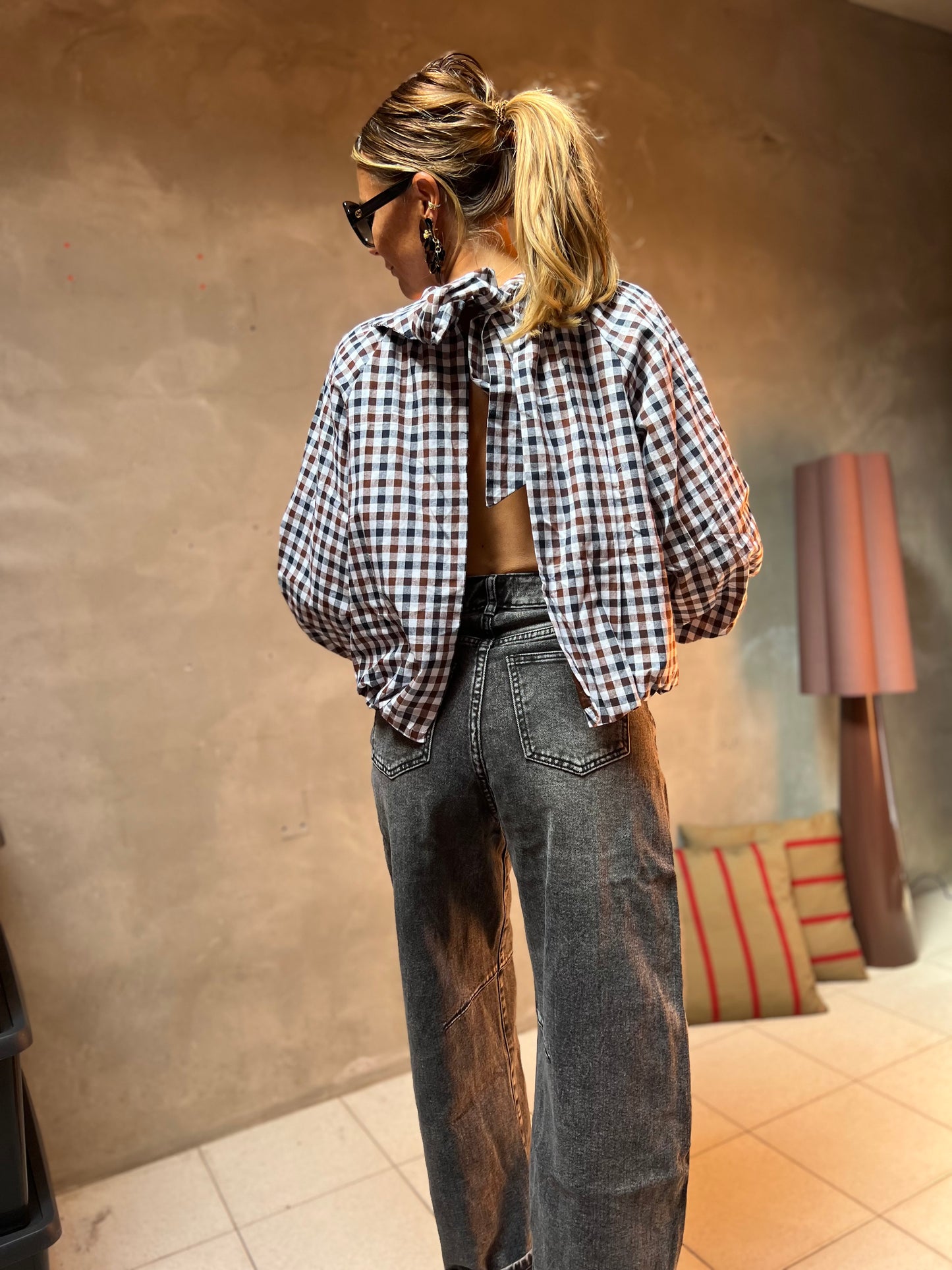LUZ BLOUSE OPEN BACK