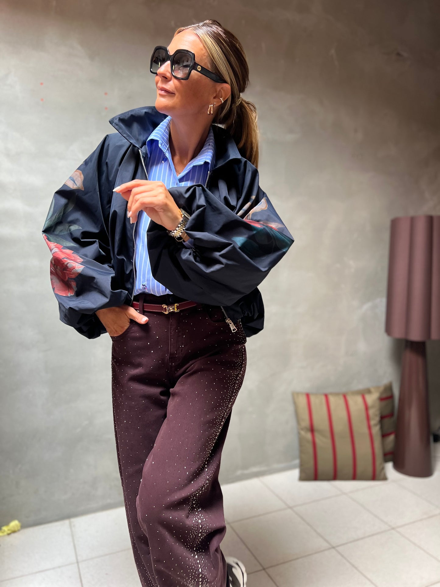 LEONIE BOMBER NAVY FLORAL