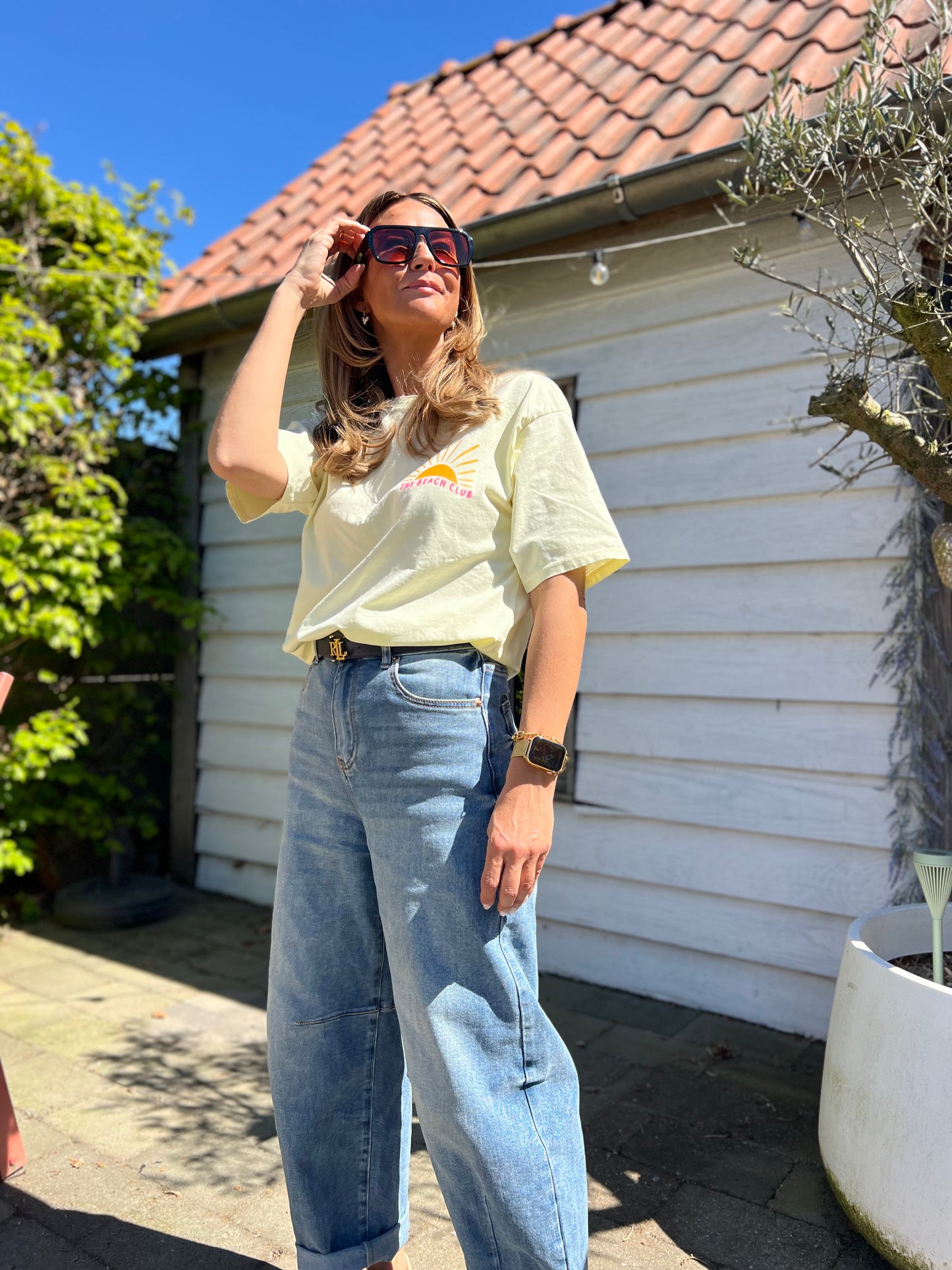 BEACH CLUB T-SHIRT YELLOW