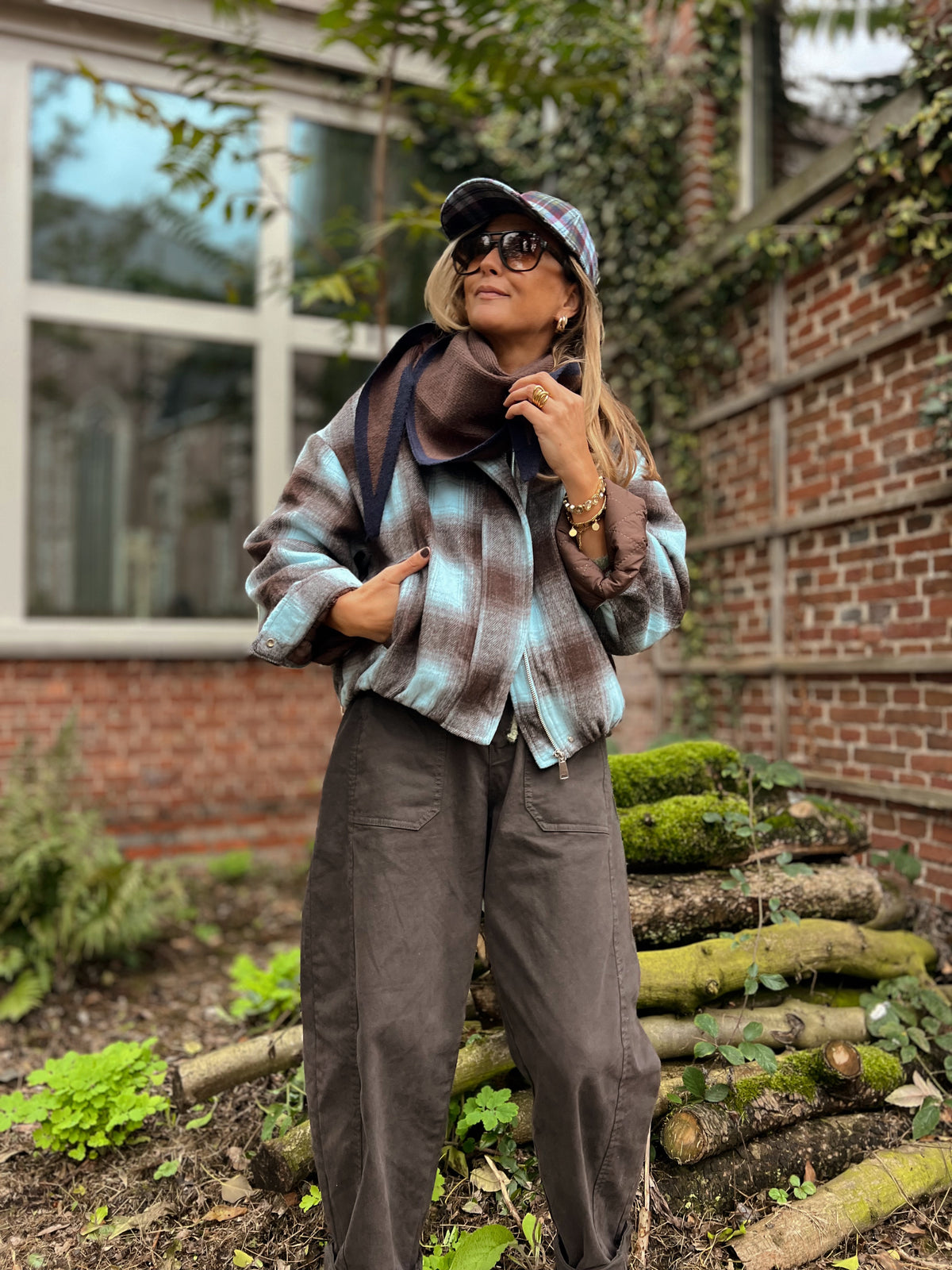 VICTORIA BLOCKED JACKET