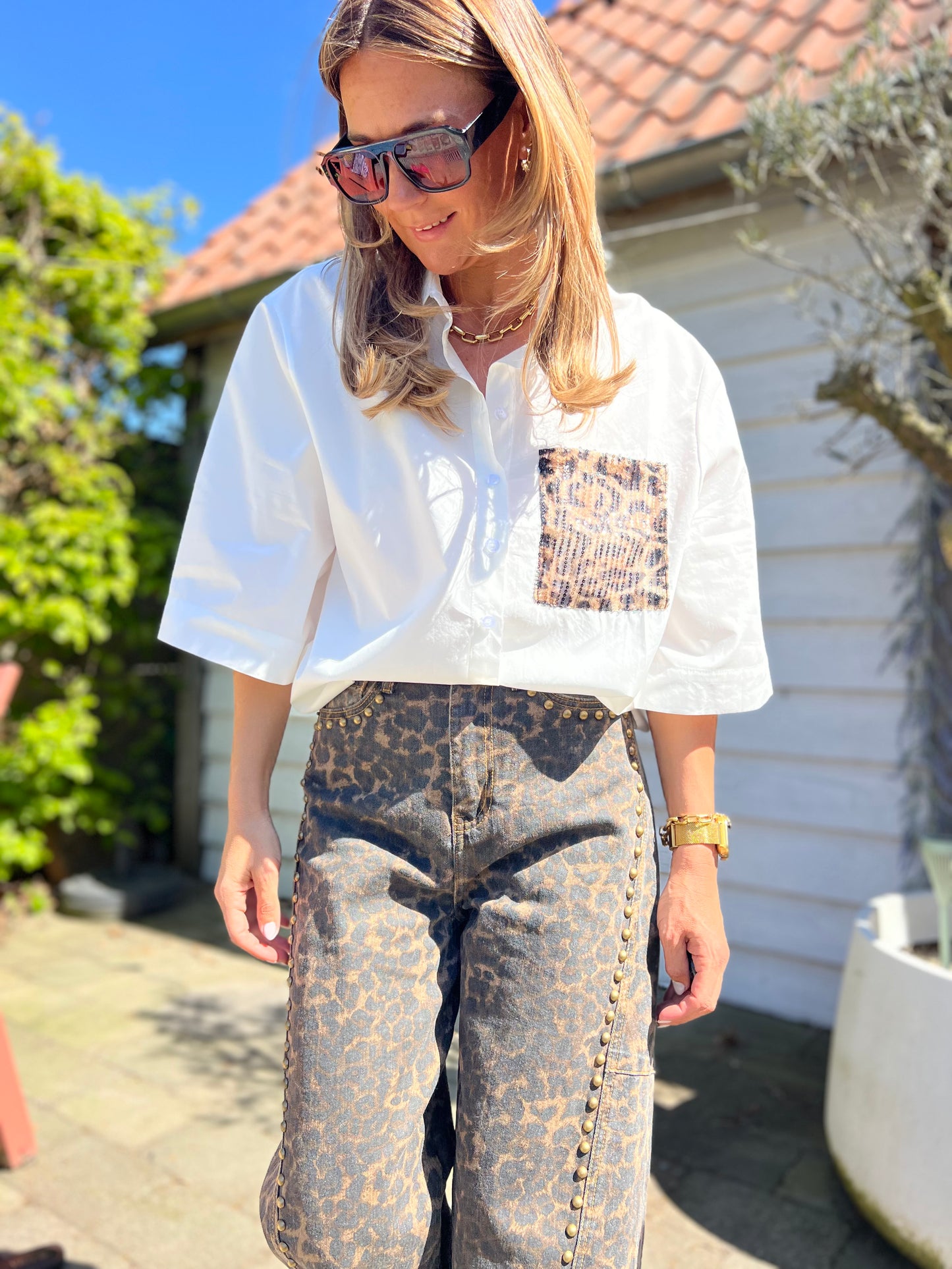 WHITE SEQUIN ANIMAL BLOUSE
