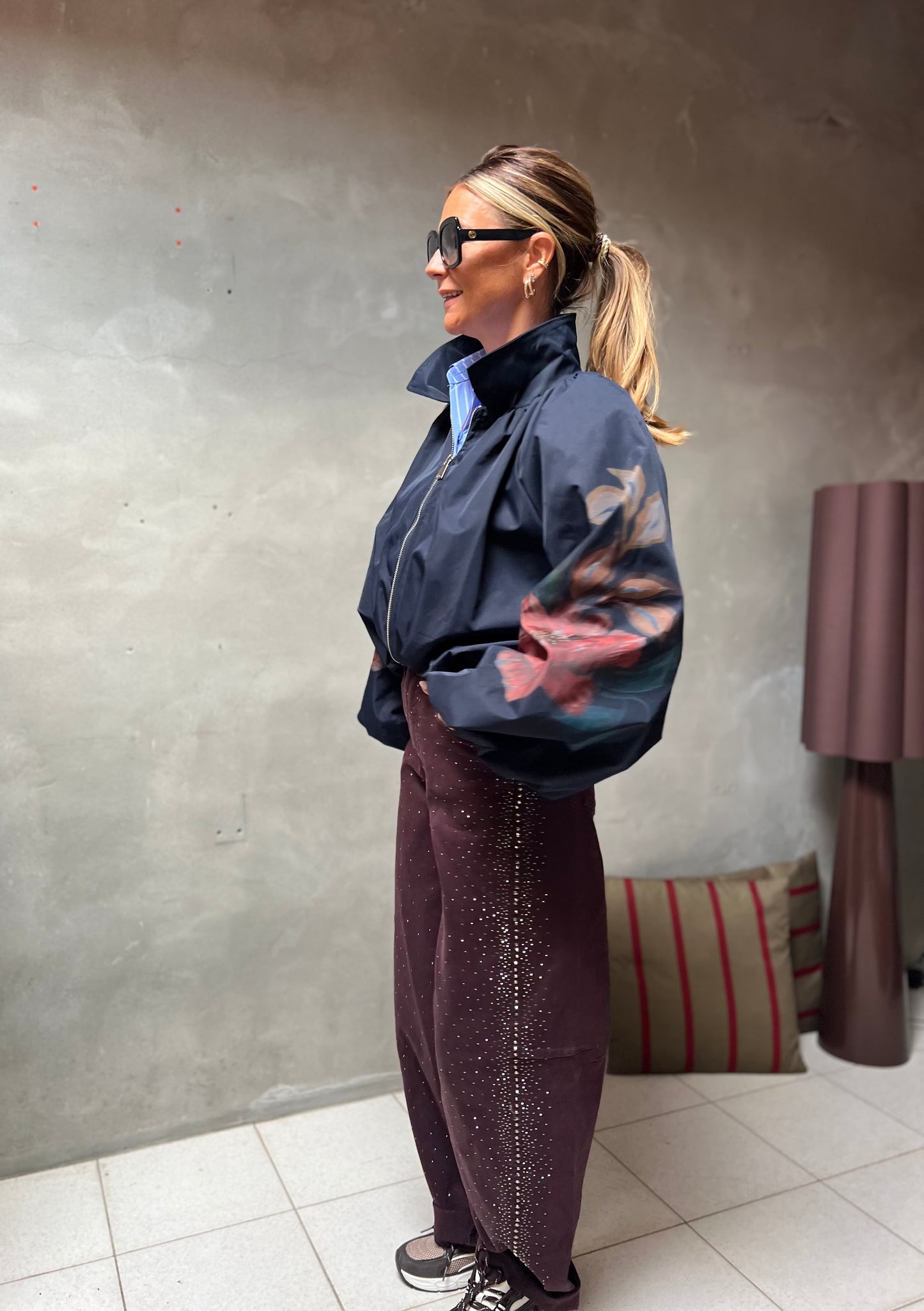 LEONIE BOMBER NAVY FLORAL